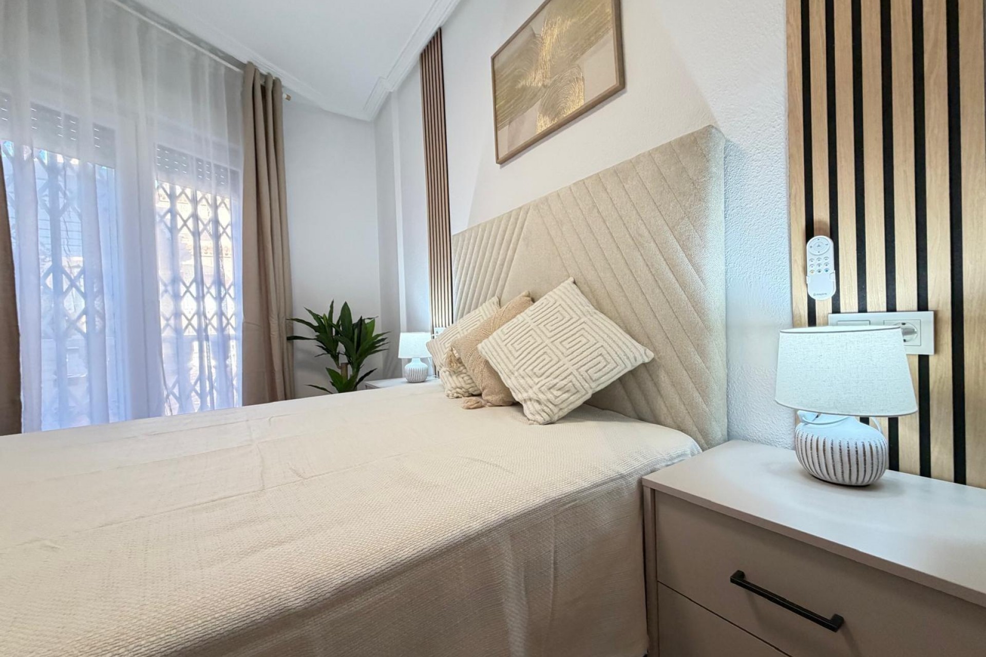 Resale - Apartment -
Torrevieja - Playa de los Locos
