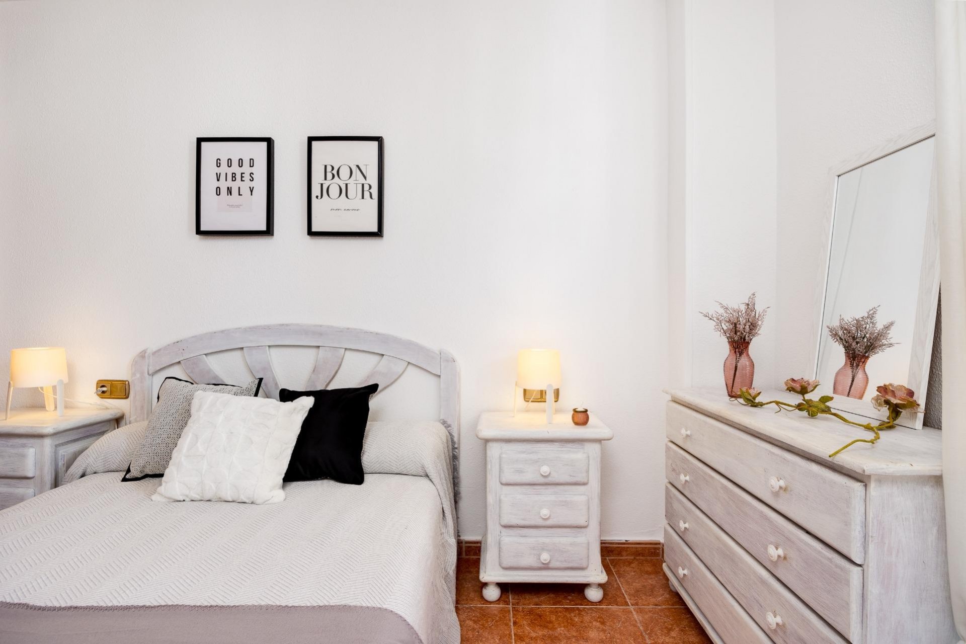 Resale - Apartment -
Torrevieja - Playa De Los Naufragos