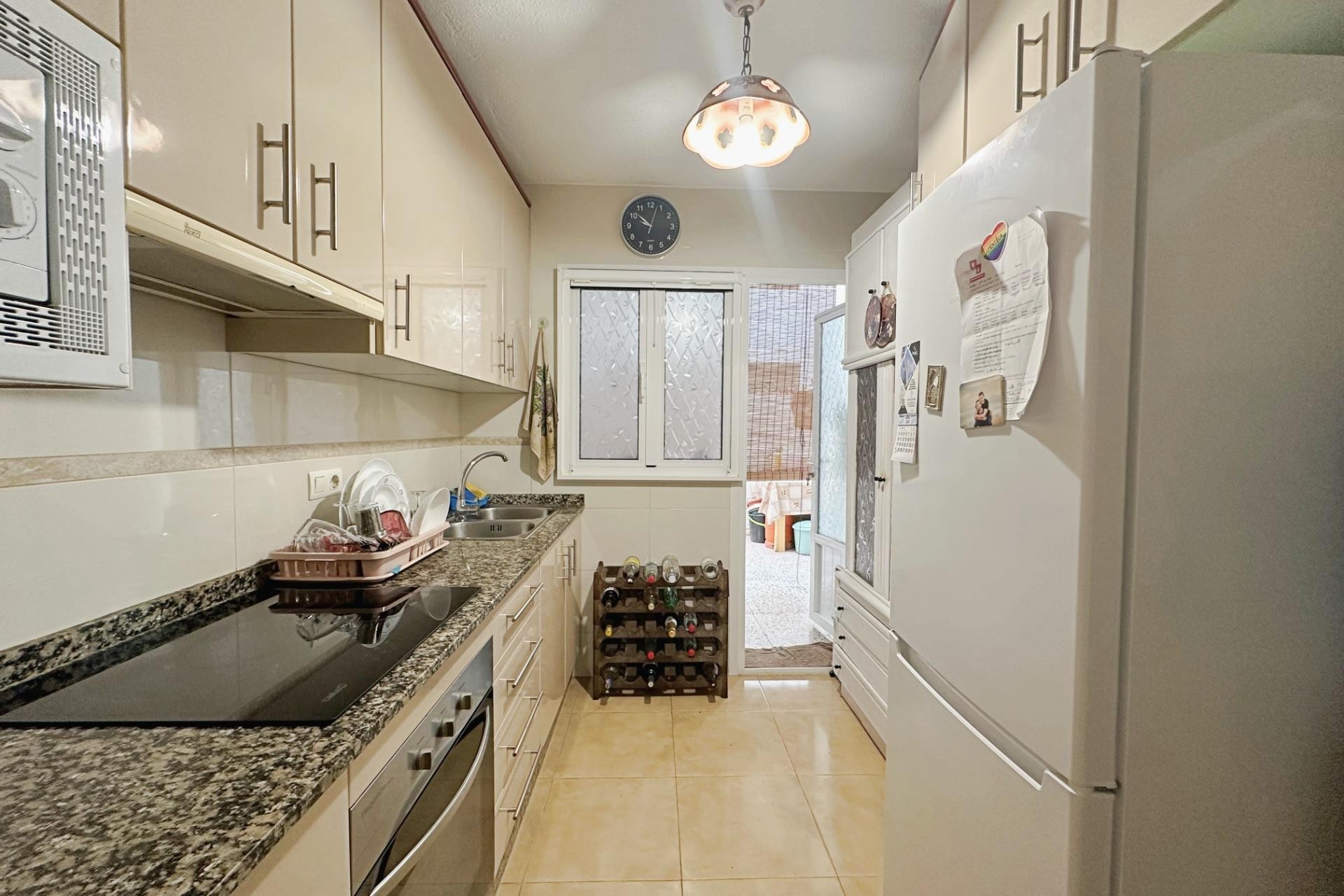 Resale - Apartment -
Torrevieja - Playa De Los Naufragos