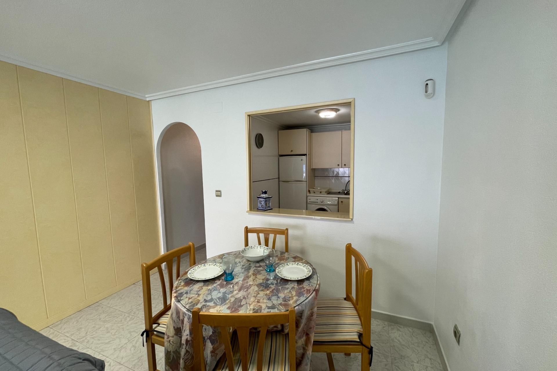 Resale - Apartment -
Torrevieja - Playa del Cura