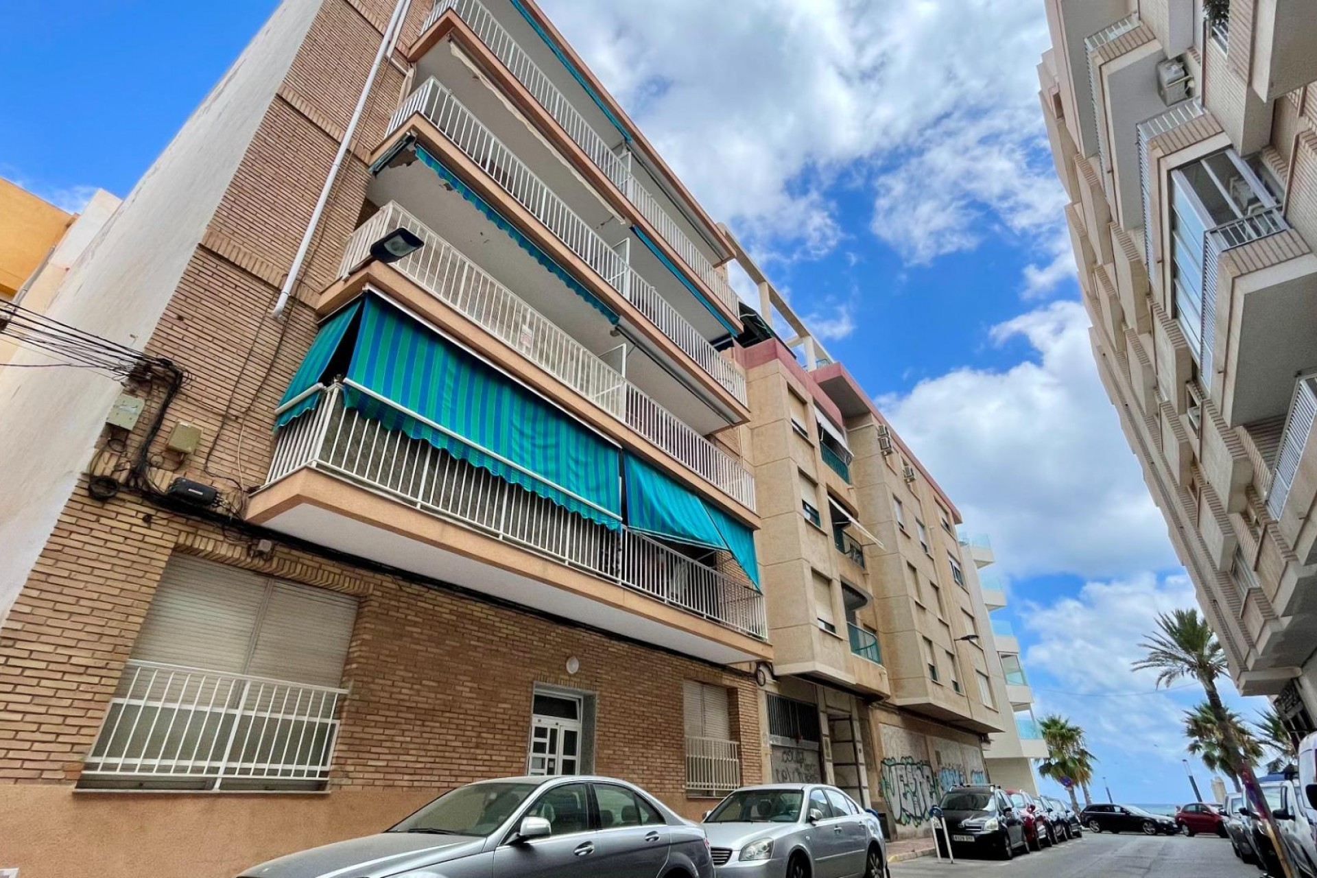 Resale - Apartment -
Torrevieja - Playa del Cura