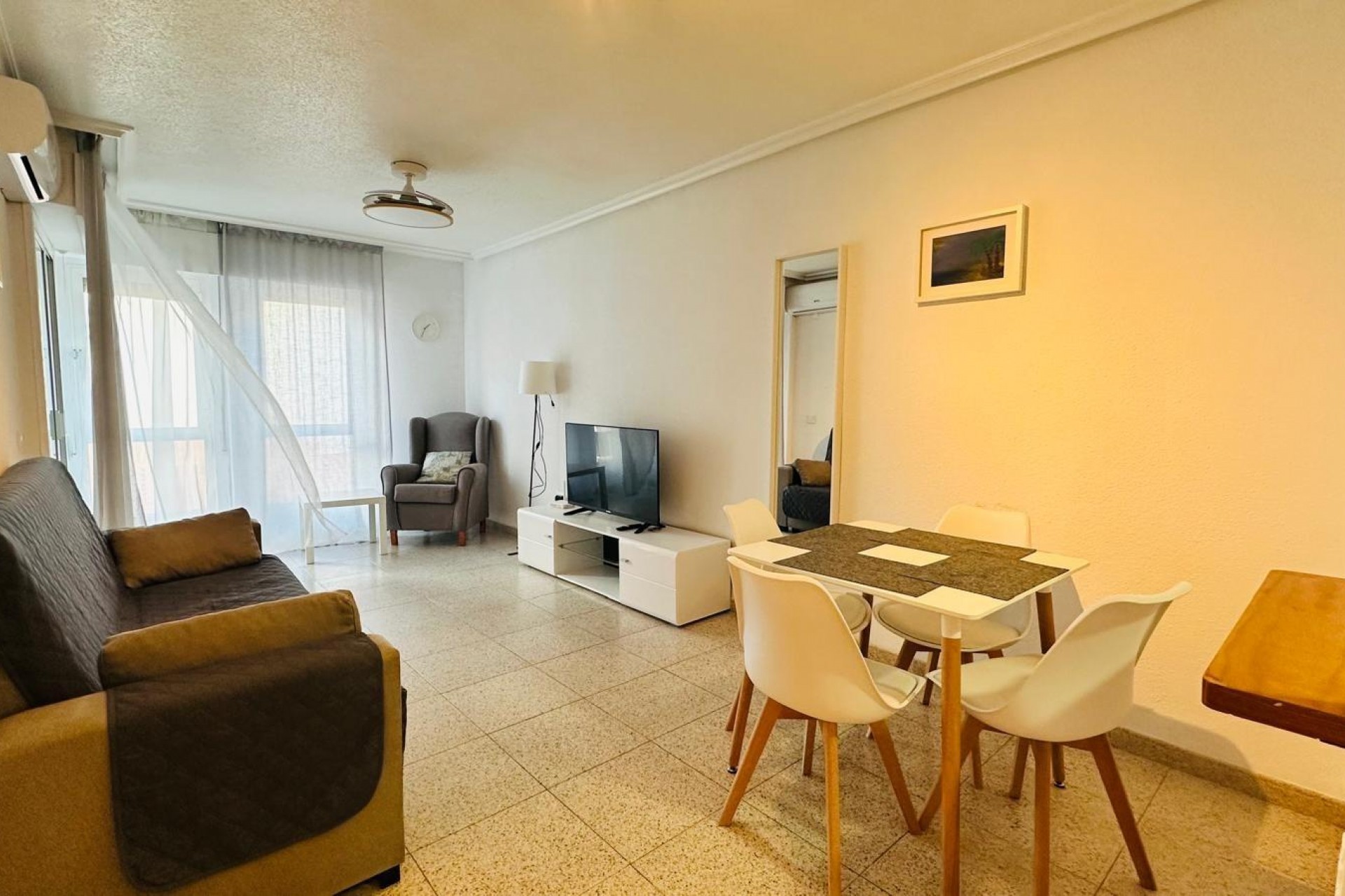 Resale - Apartment -
Torrevieja - Playa del Cura