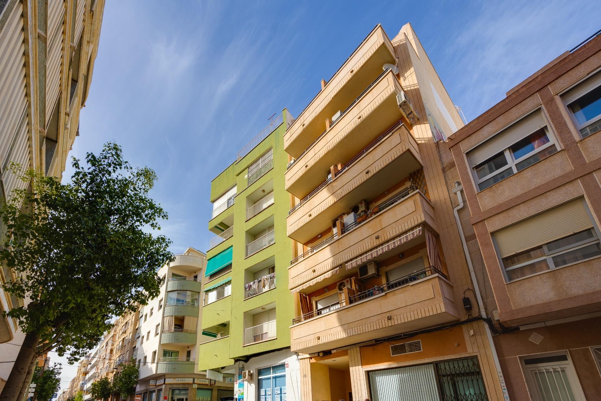 Resale - Apartment -
Torrevieja - Playa del Cura