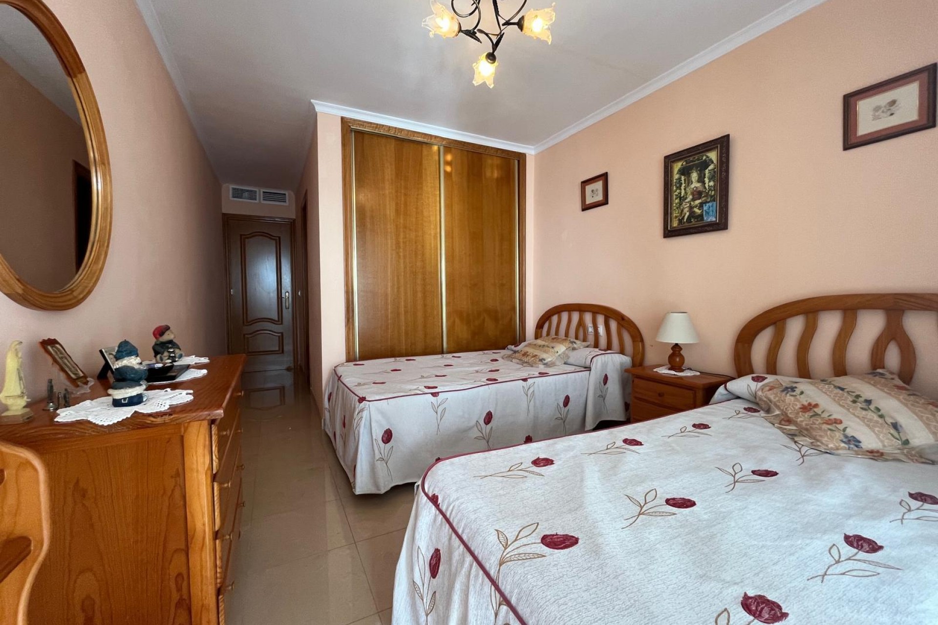 Resale - Apartment -
Torrevieja - Playa del Cura