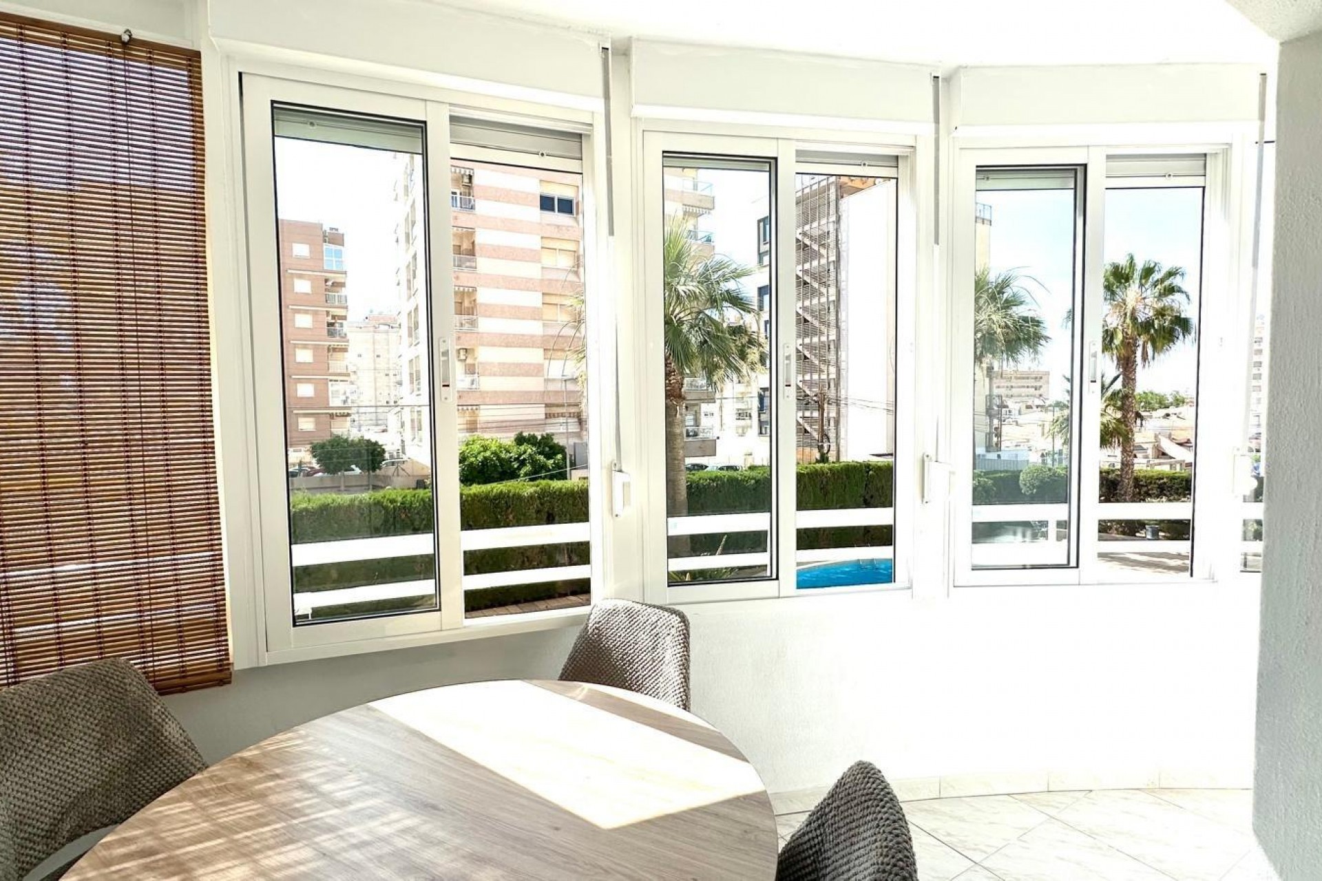 Resale - Apartment -
Torrevieja - Playa del Cura