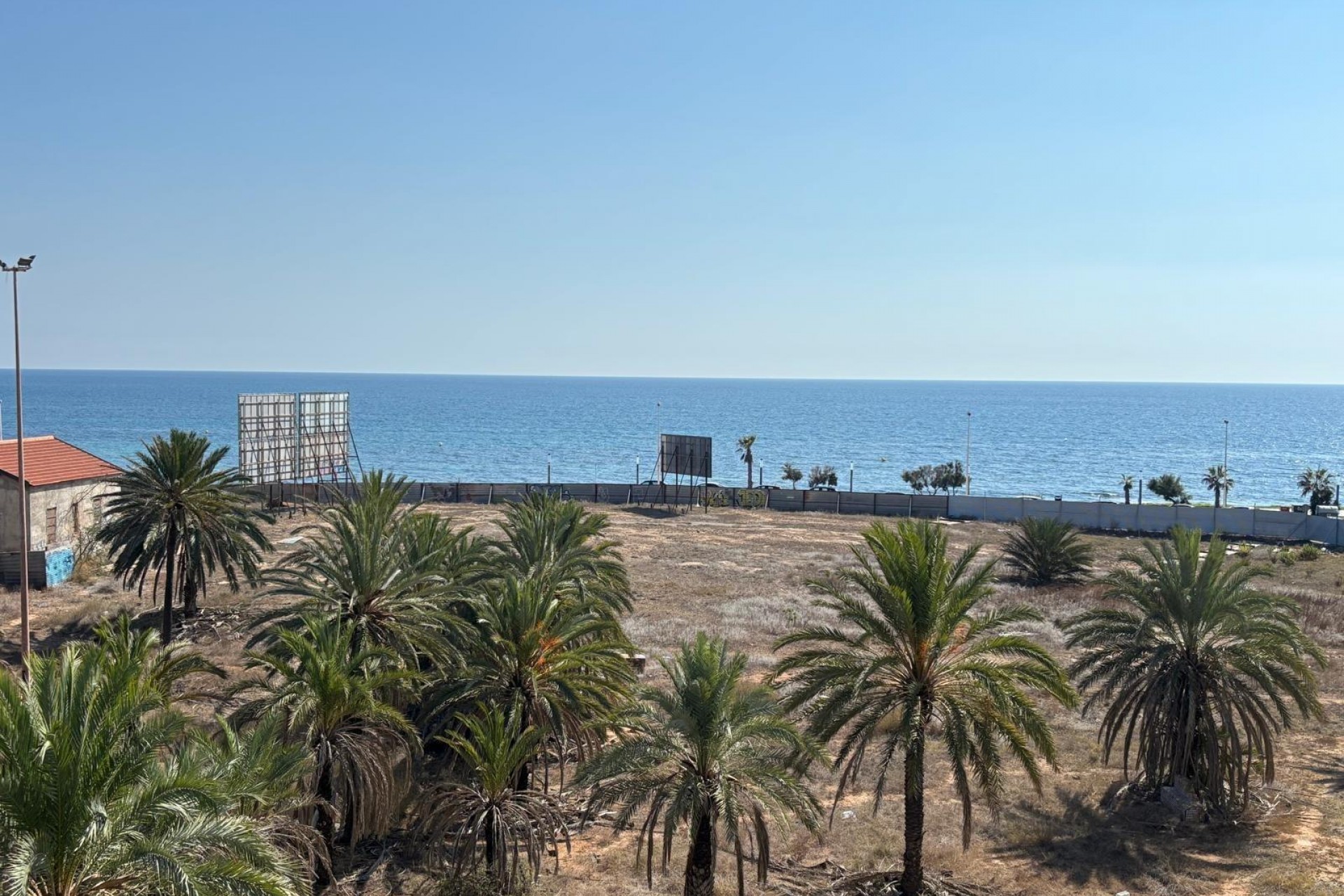 Resale - Apartment -
Torrevieja - Playa del Cura