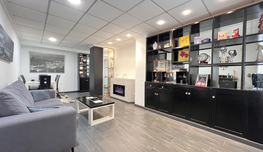 Resale - Apartment -
Torrevieja - Playa del Cura