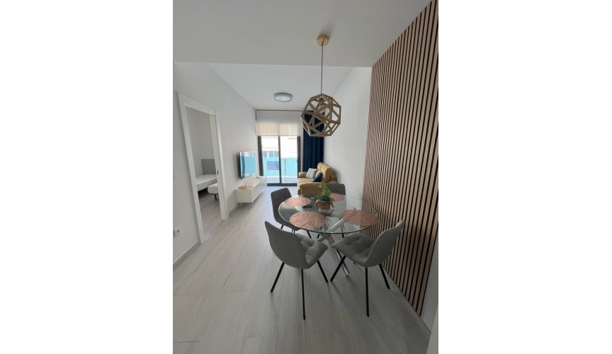 Resale - Apartment -
Torrevieja - Playa del Cura