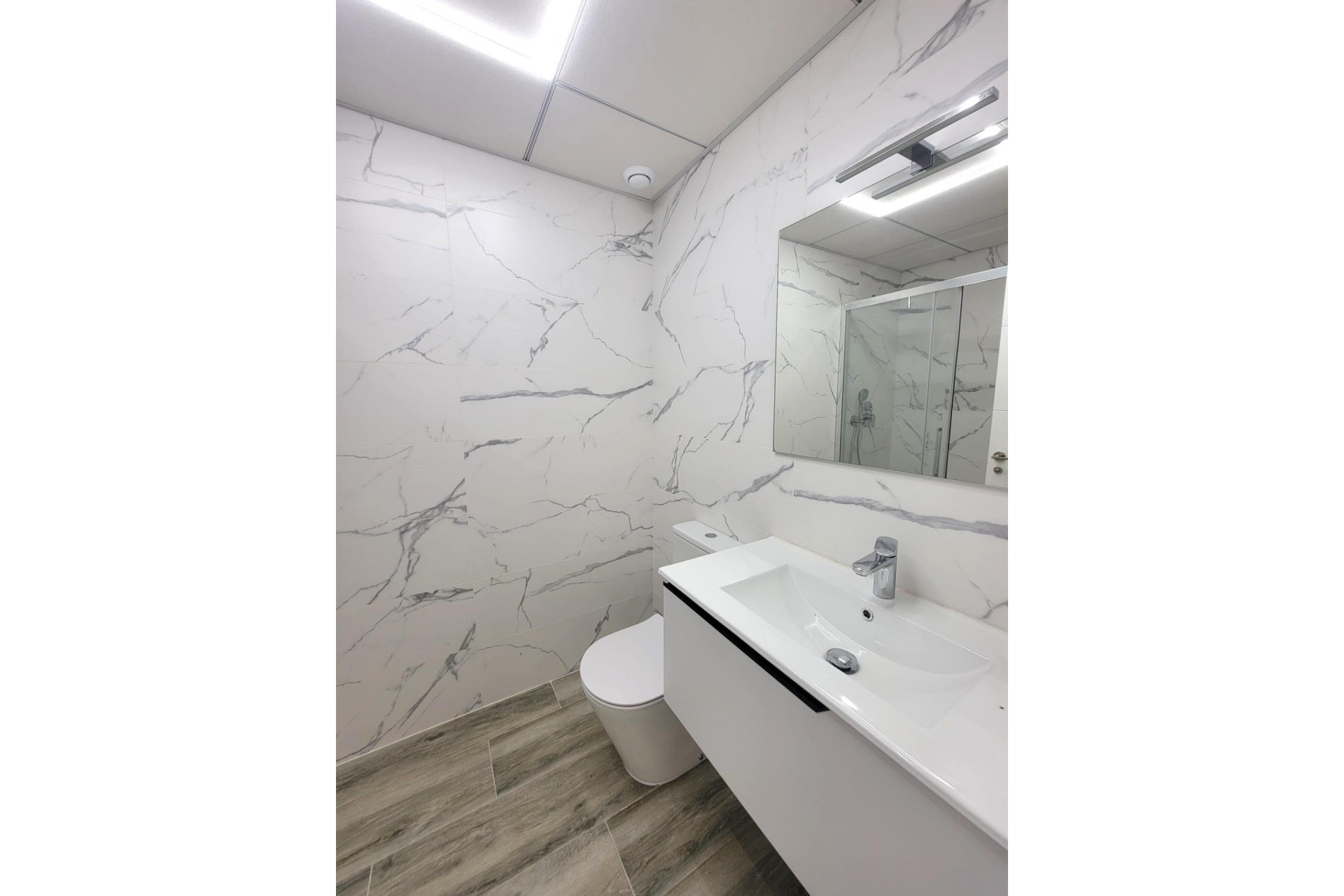 Resale - Apartment -
Torrevieja - Playa del Cura