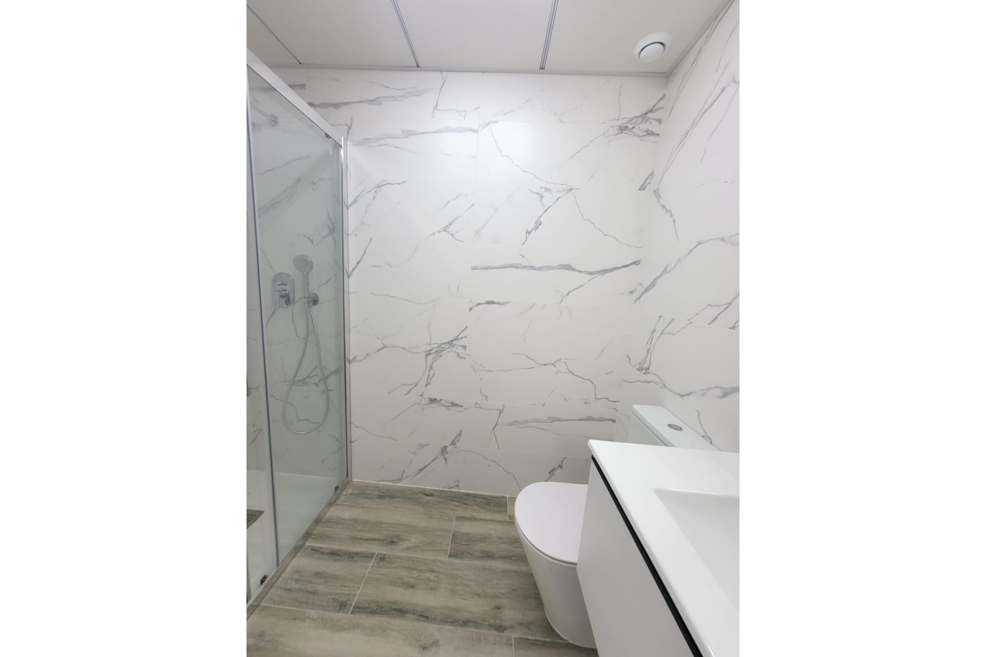 Resale - Apartment -
Torrevieja - Playa del Cura