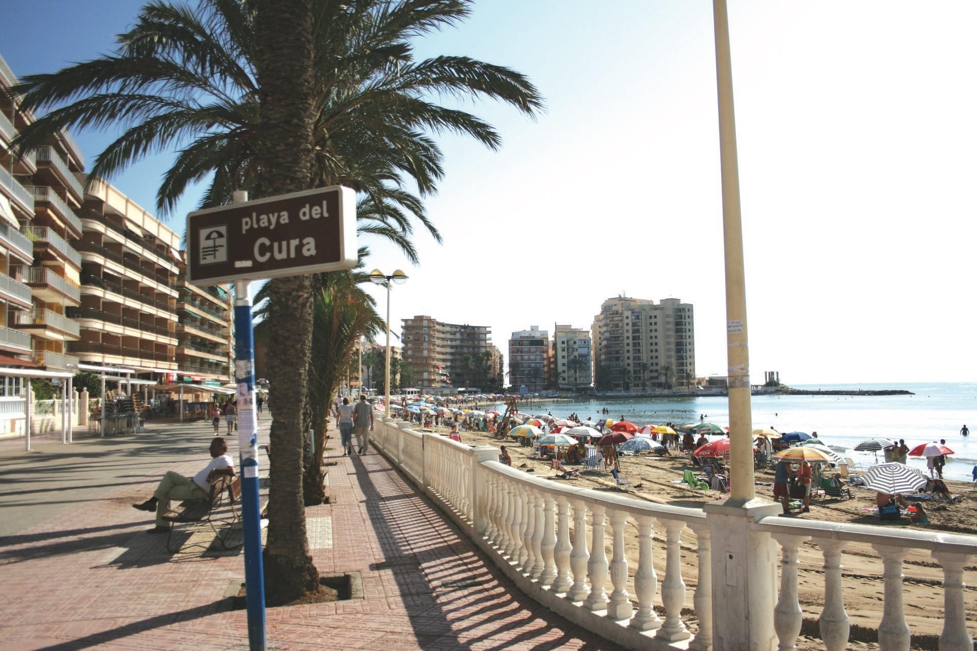 Resale - Apartment -
Torrevieja - Playa del Cura