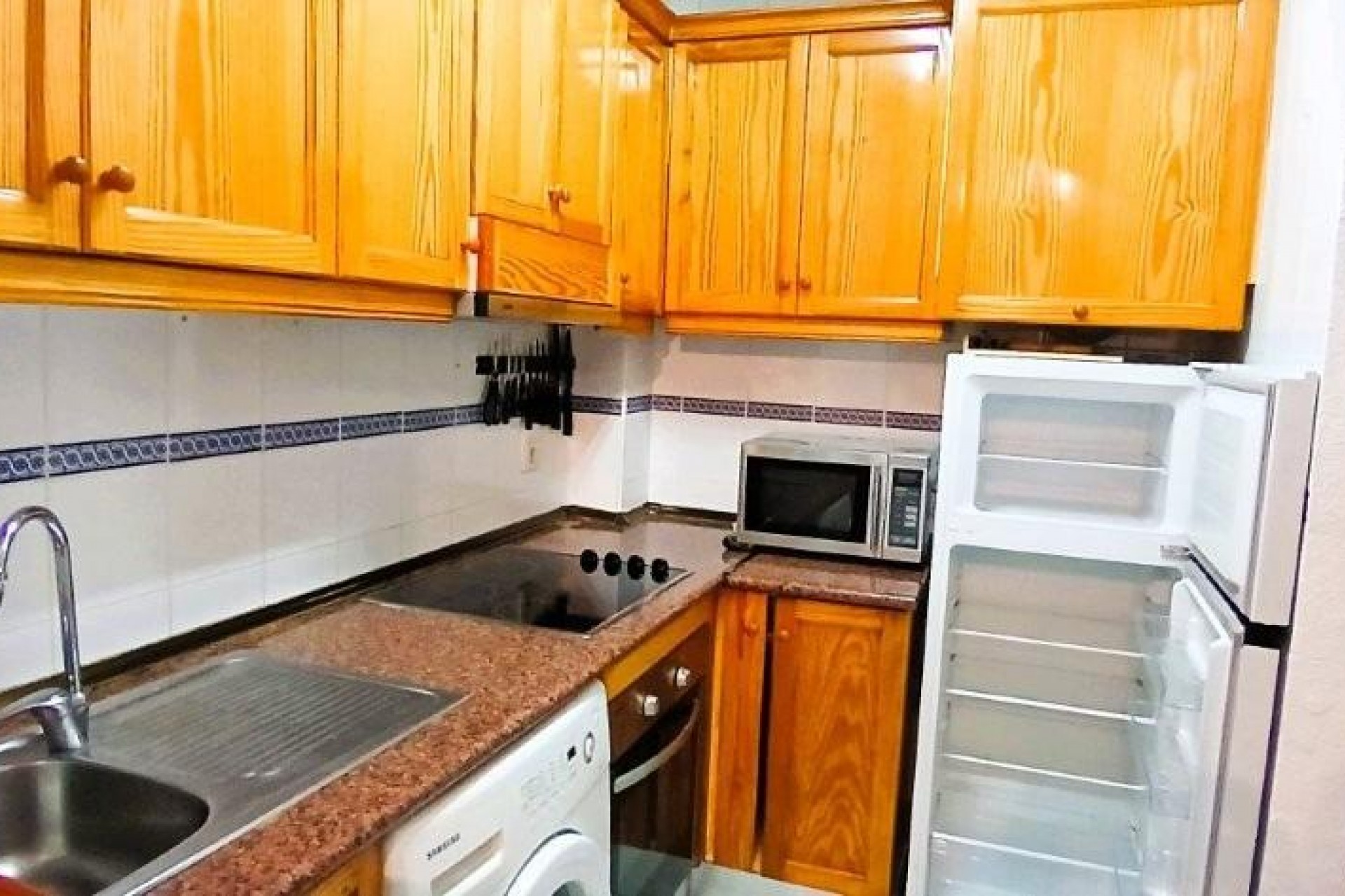 Resale - Apartment -
Torrevieja - Playa del Cura