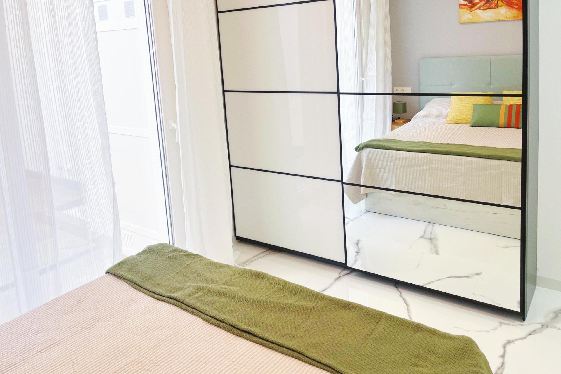 Resale - Apartment -
Torrevieja - Playa del Cura