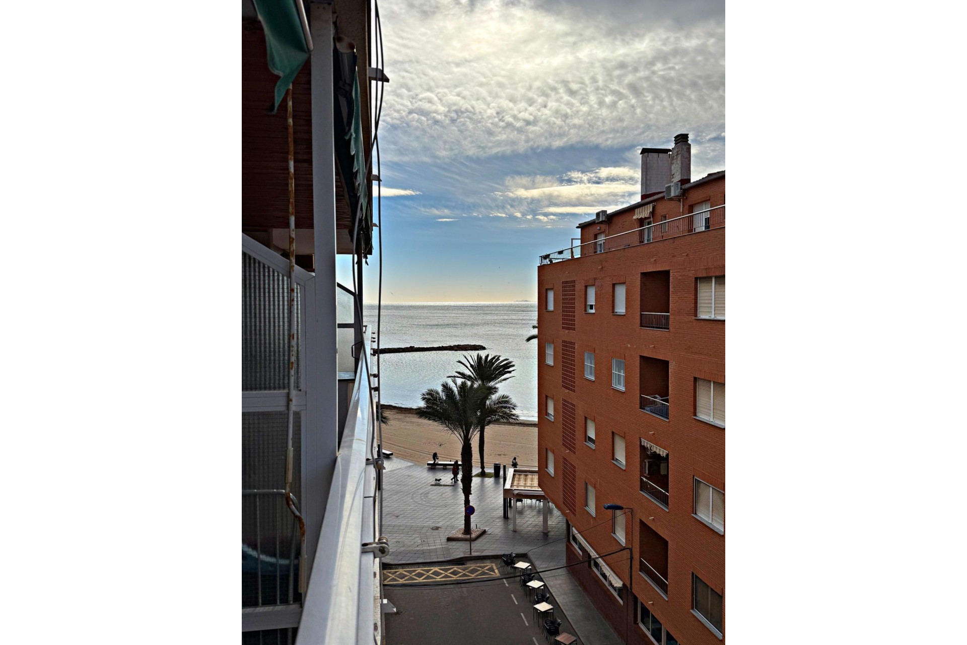 Resale - Apartment -
Torrevieja - Playa del Cura