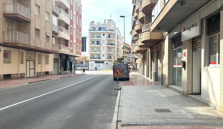 Resale - Apartment -
Torrevieja - Playa del Cura