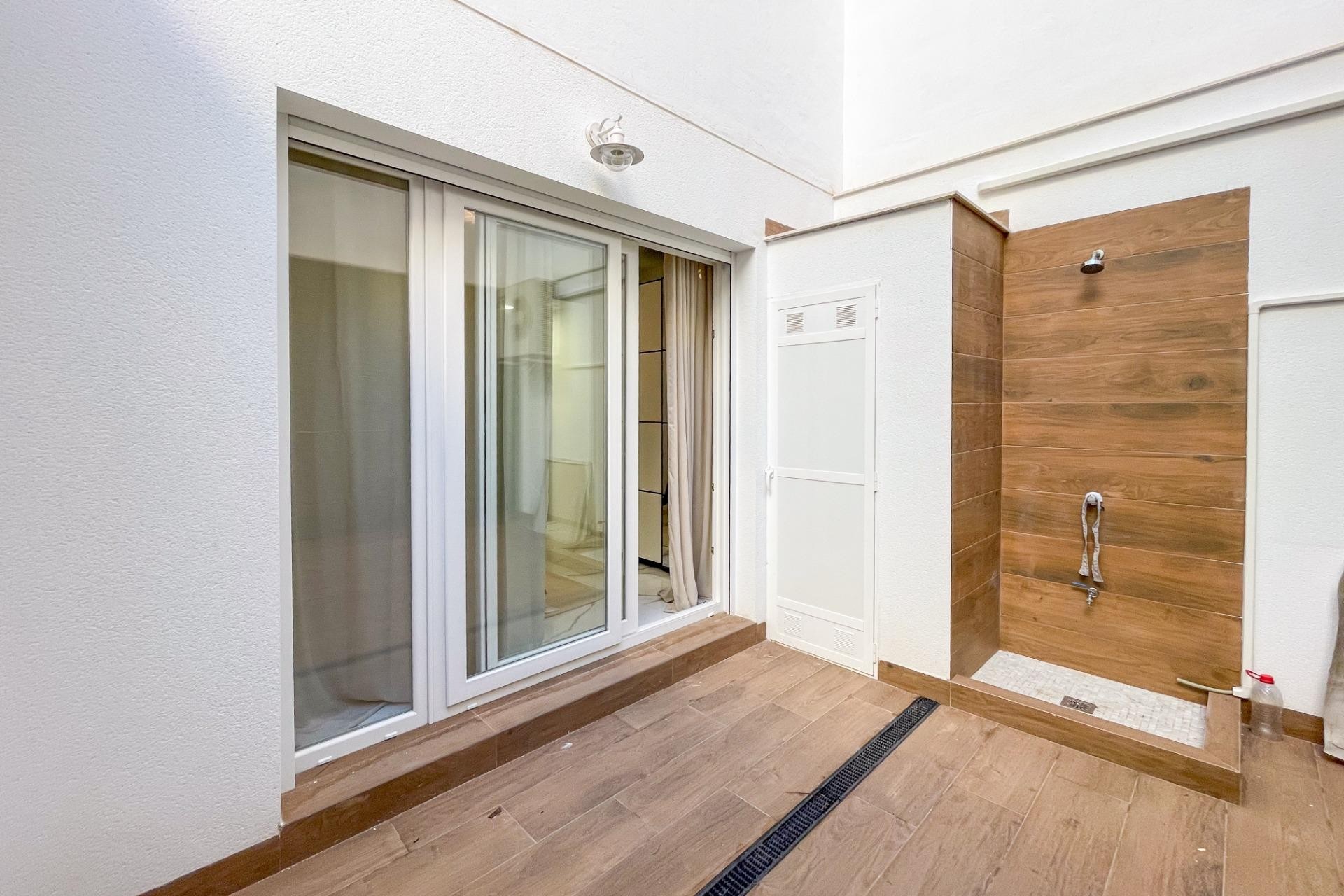 Resale - Apartment -
Torrevieja - Playa del Cura