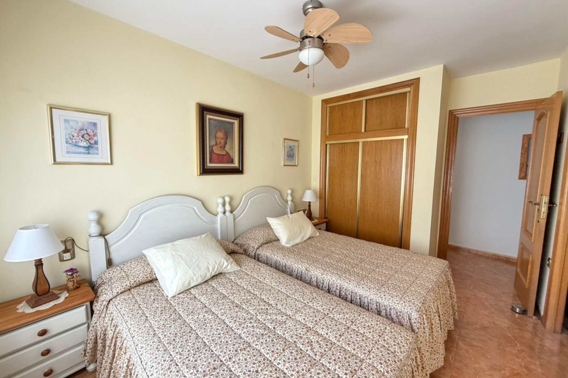 Resale - Apartment -
Torrevieja - Playa del Cura