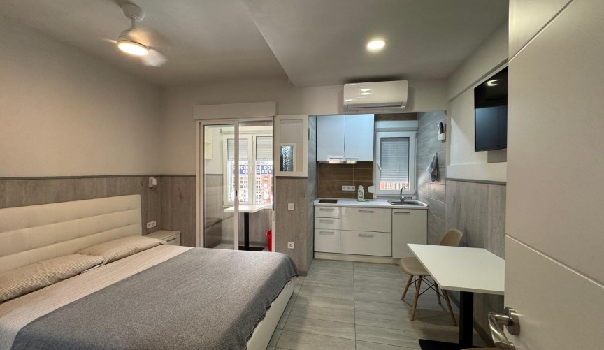 Resale - Apartment -
Torrevieja - Playa del Cura