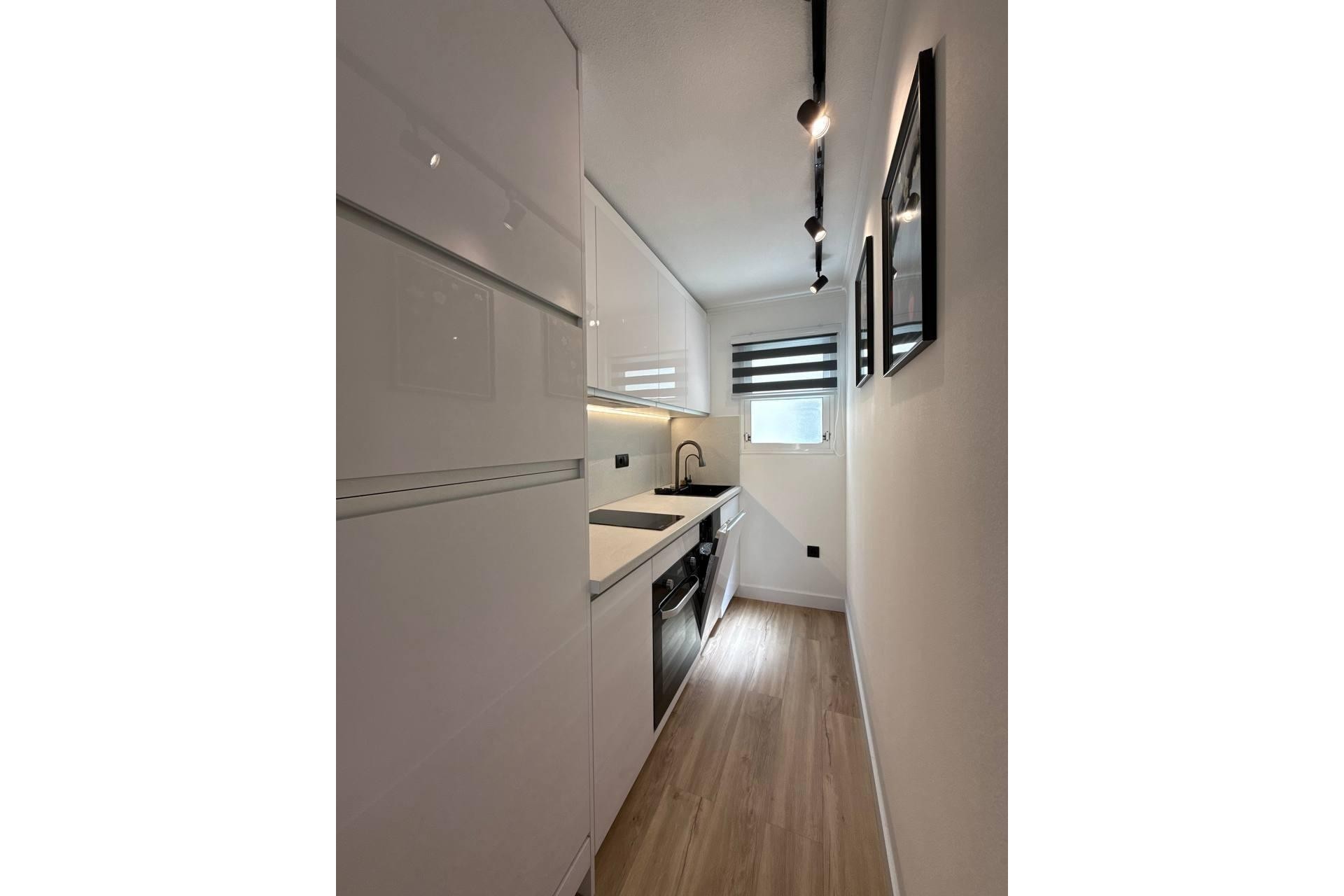 Resale - Apartment -
Torrevieja - Playa del Cura