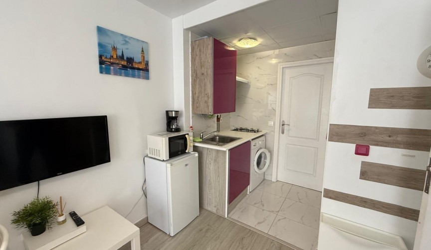 Resale - Apartment -
Torrevieja - Playa del Cura