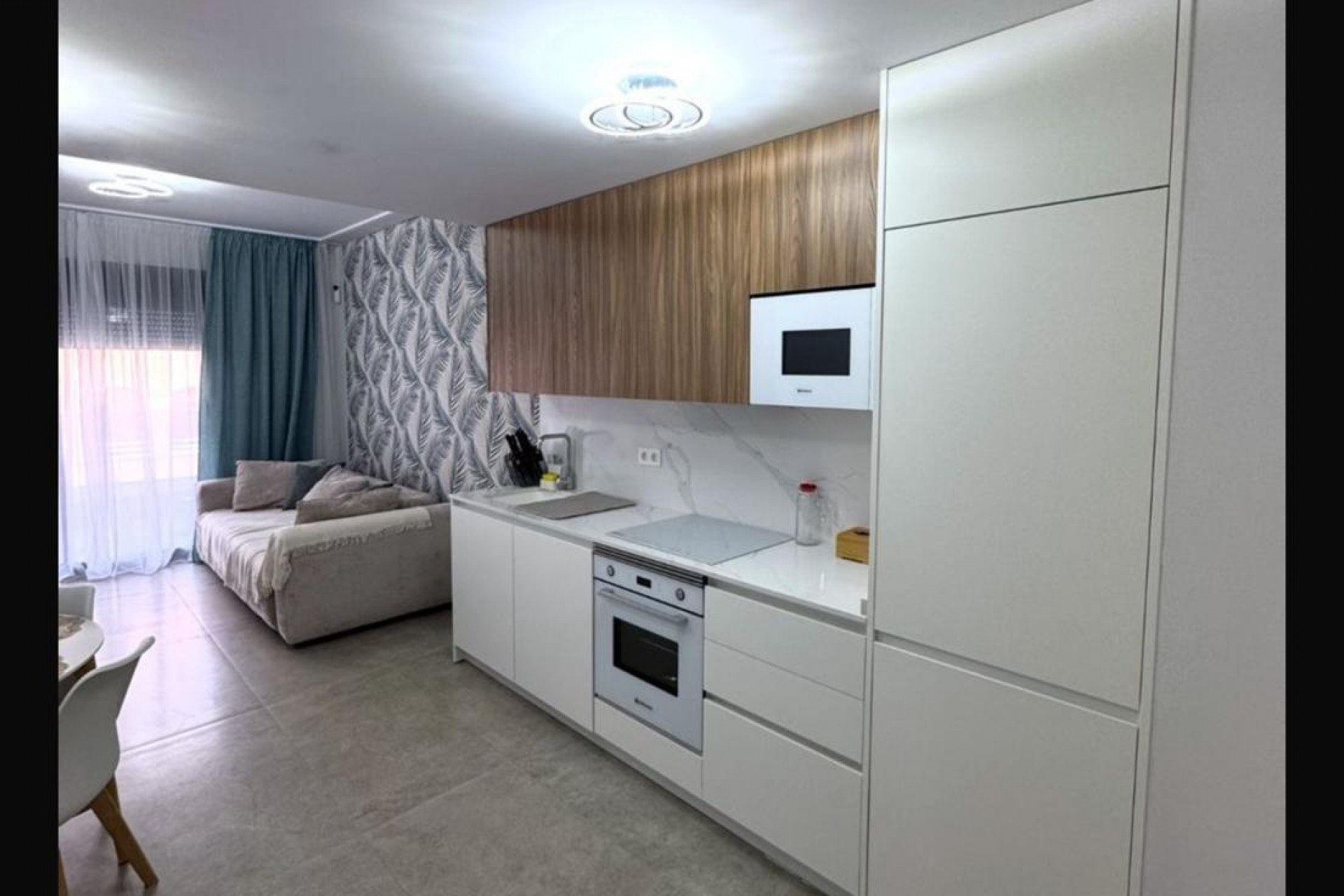 Resale - Apartment -
Torrevieja - Playa del Cura