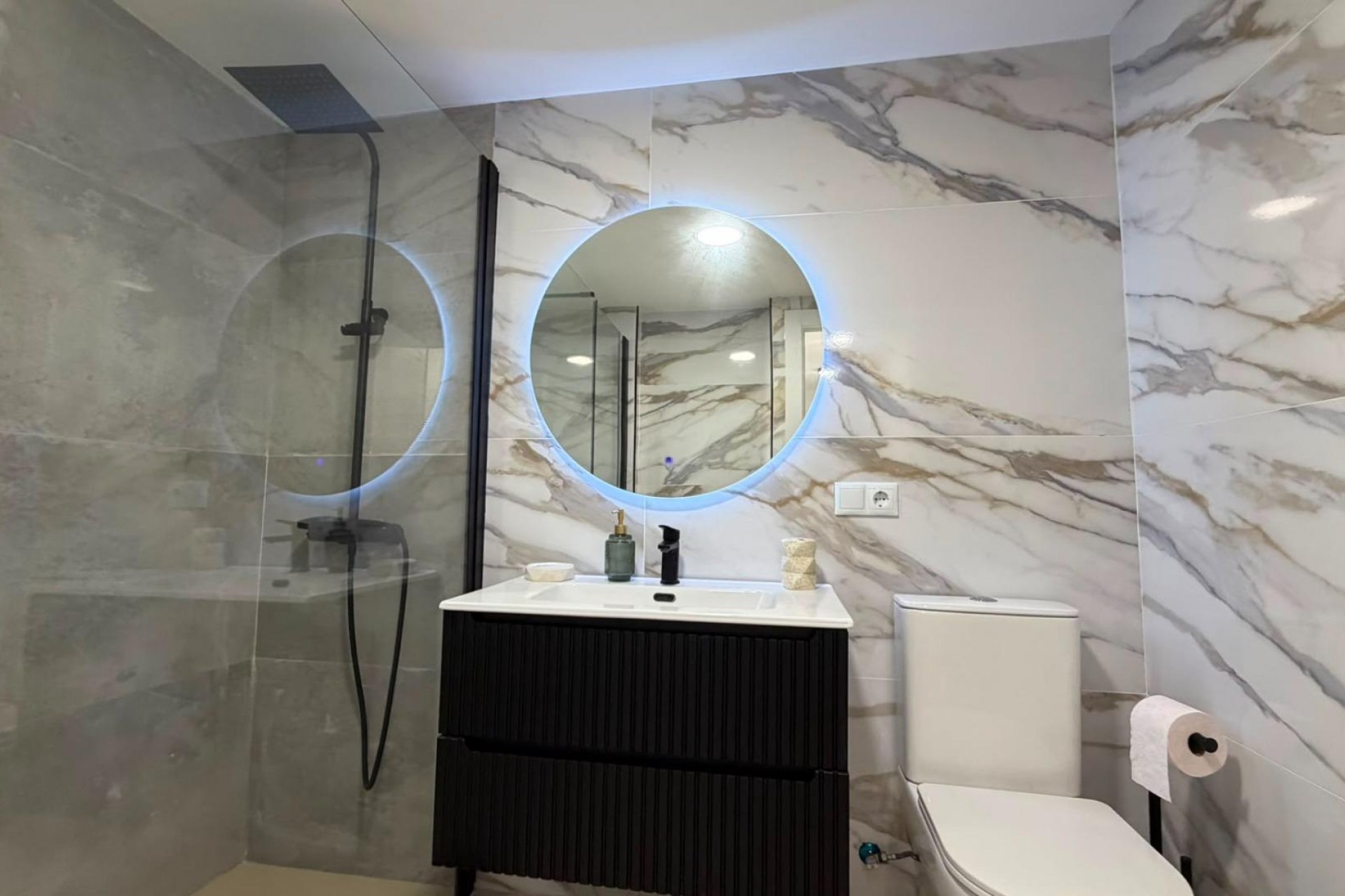 Resale - Apartment -
Torrevieja - Playa del Cura