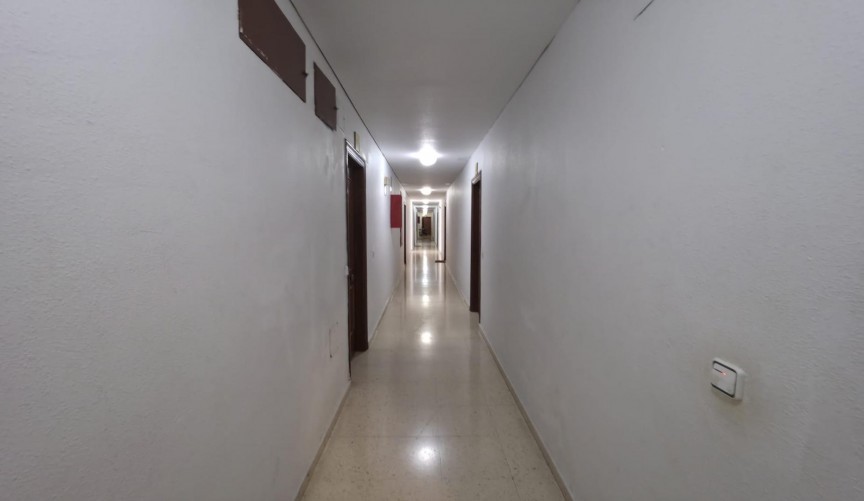 Resale - Apartment -
Torrevieja - Playa del Cura