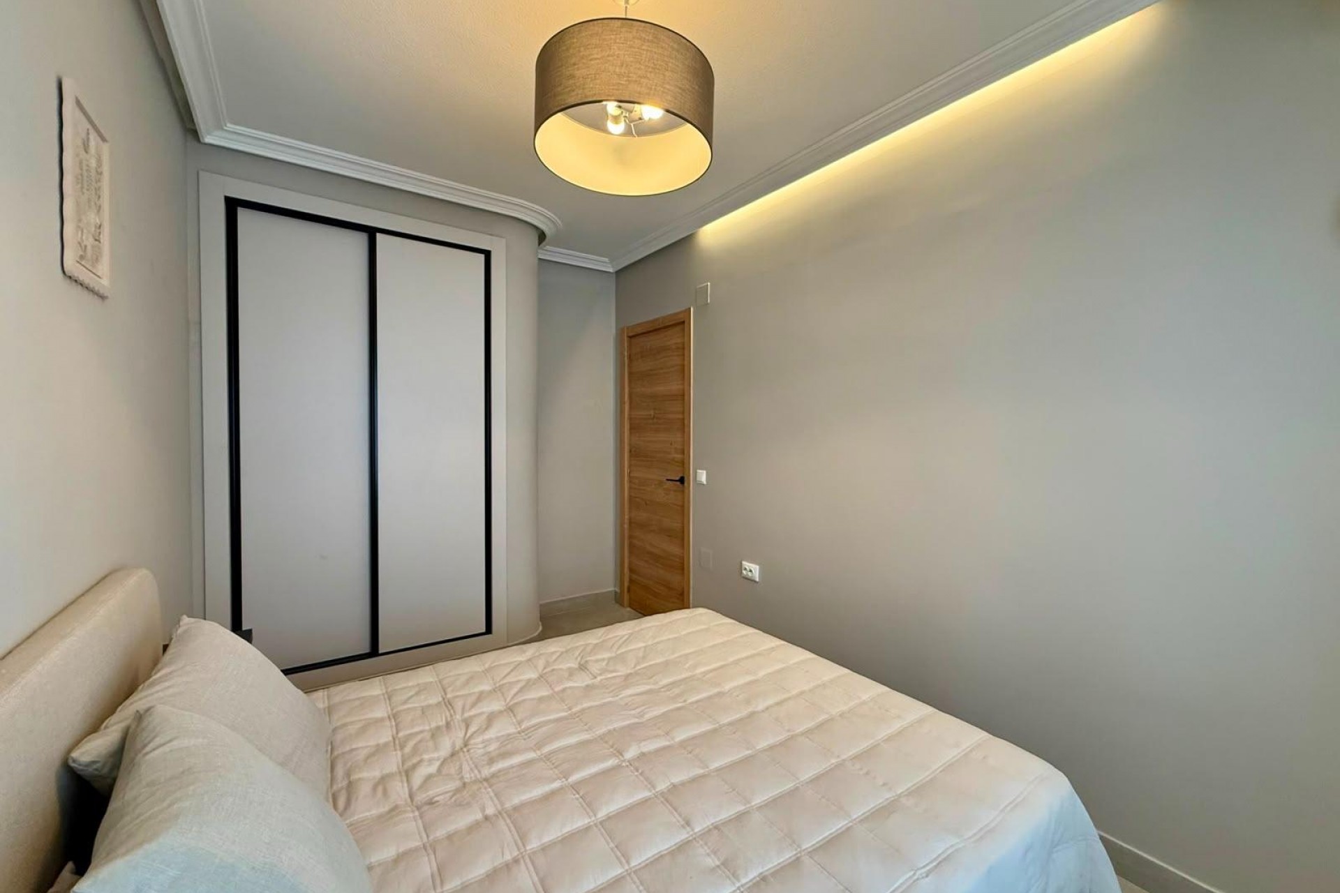 Resale - Apartment -
Torrevieja - Playa del Cura