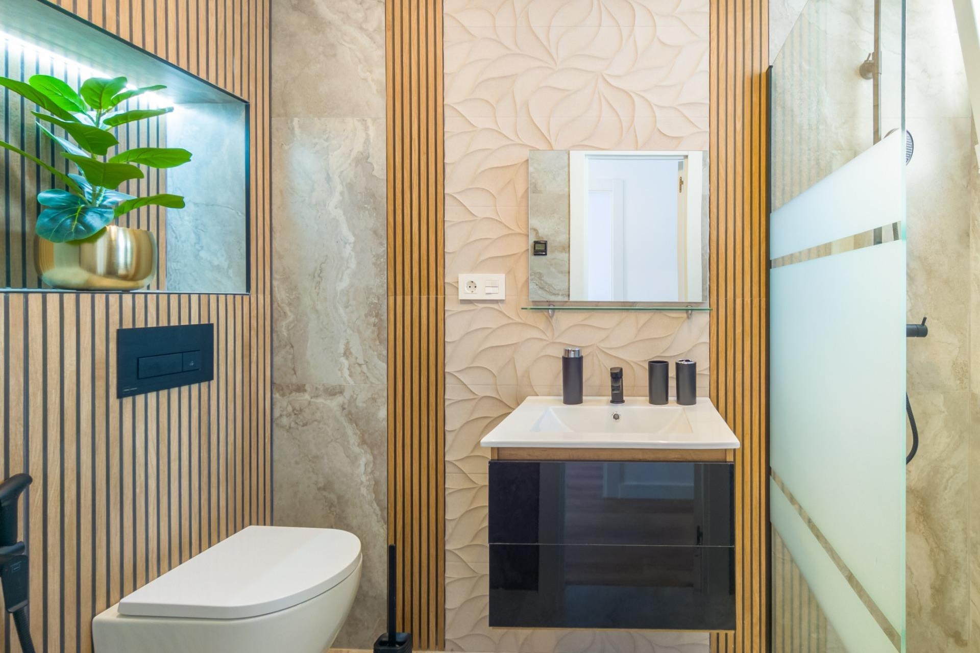 Resale - Apartment -
Torrevieja - Playa del Cura