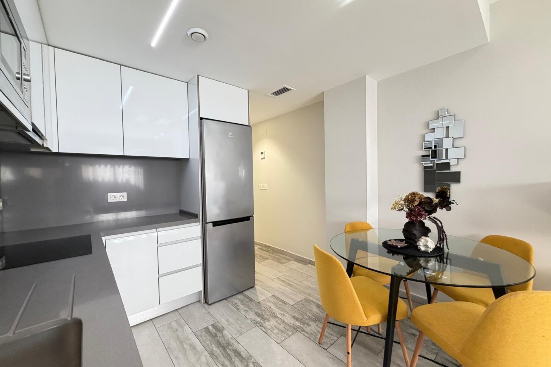 Resale - Apartment -
Torrevieja - Playa del Cura