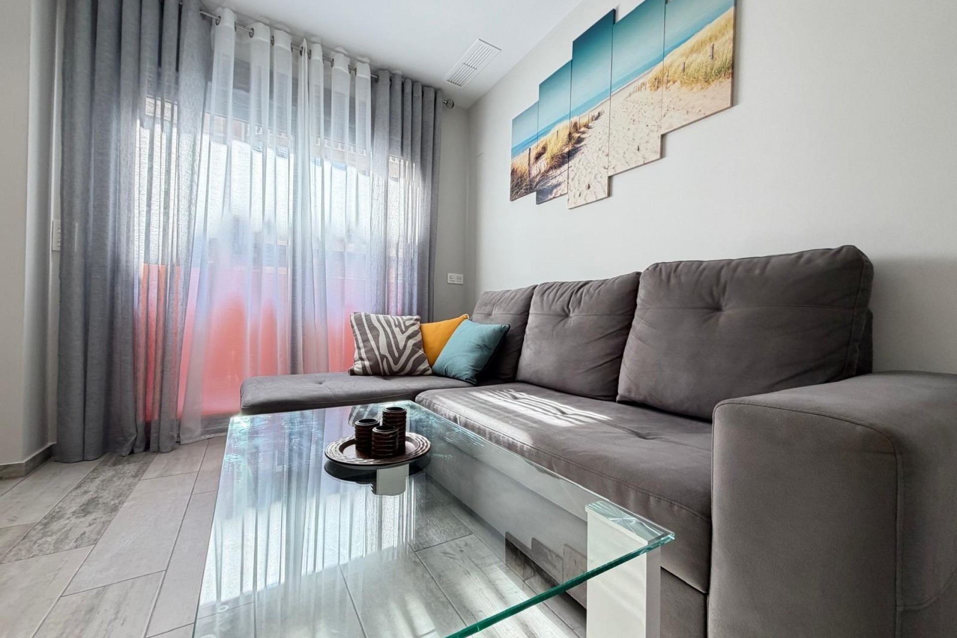 Resale - Apartment -
Torrevieja - Playa del Cura