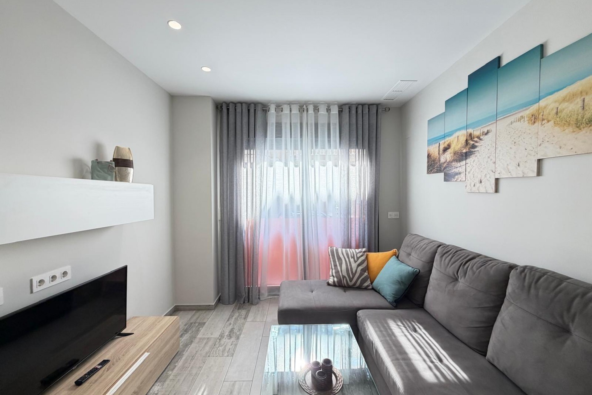 Resale - Apartment -
Torrevieja - Playa del Cura