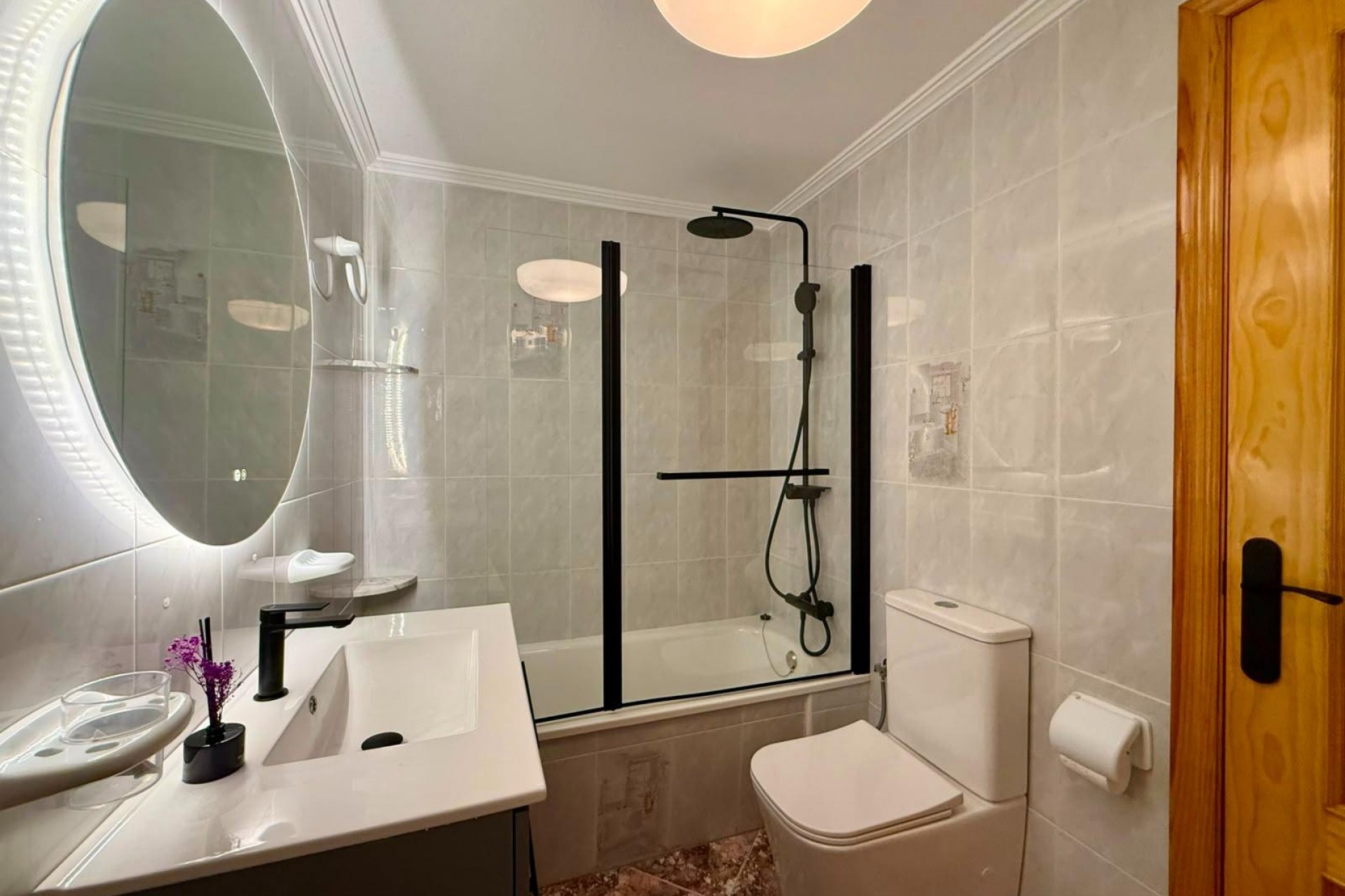 Resale - Apartment -
Torrevieja - Playa del Cura