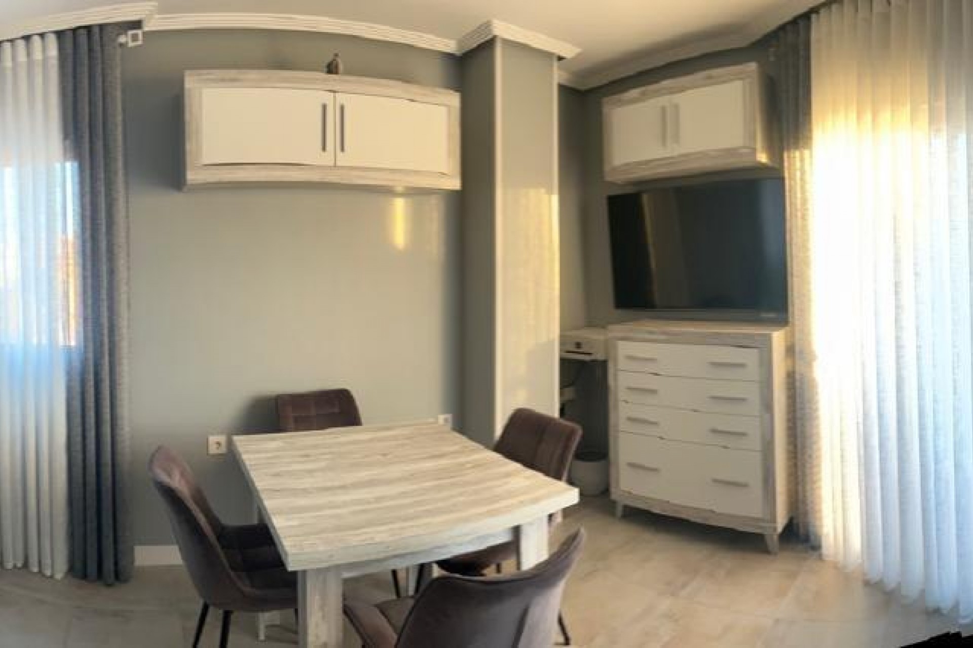 Resale - Apartment -
Torrevieja - Playa del Cura