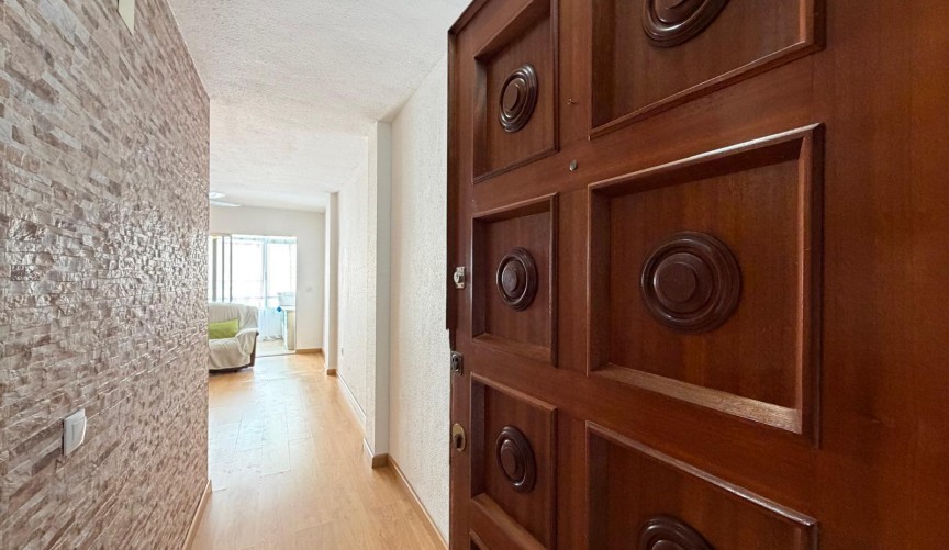 Resale - Apartment -
Torrevieja - Playa del Cura