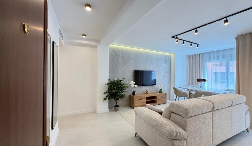 Resale - Apartment -
Torrevieja - Playa del Cura