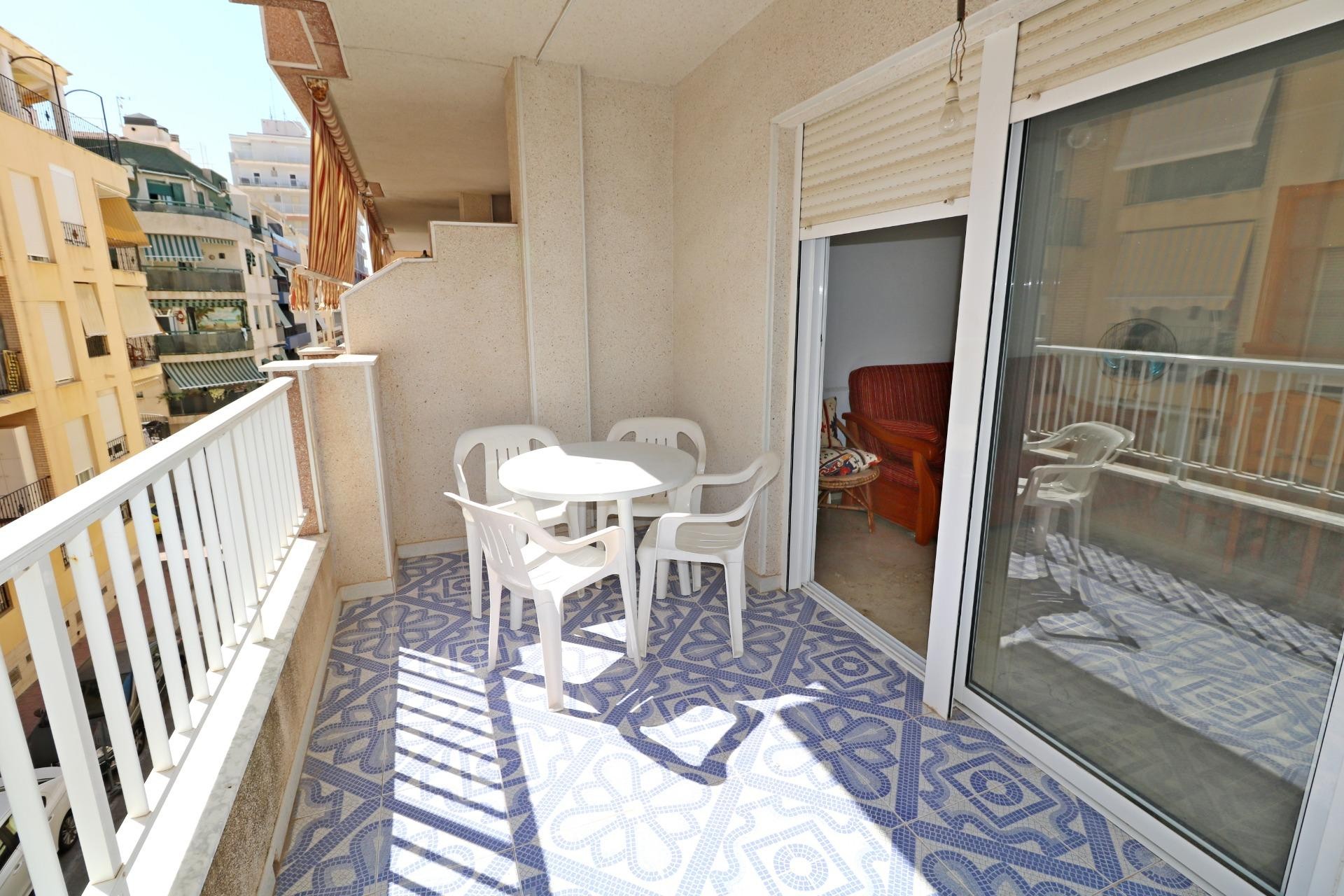 Resale - Apartment -
Torrevieja - Playa del Cura