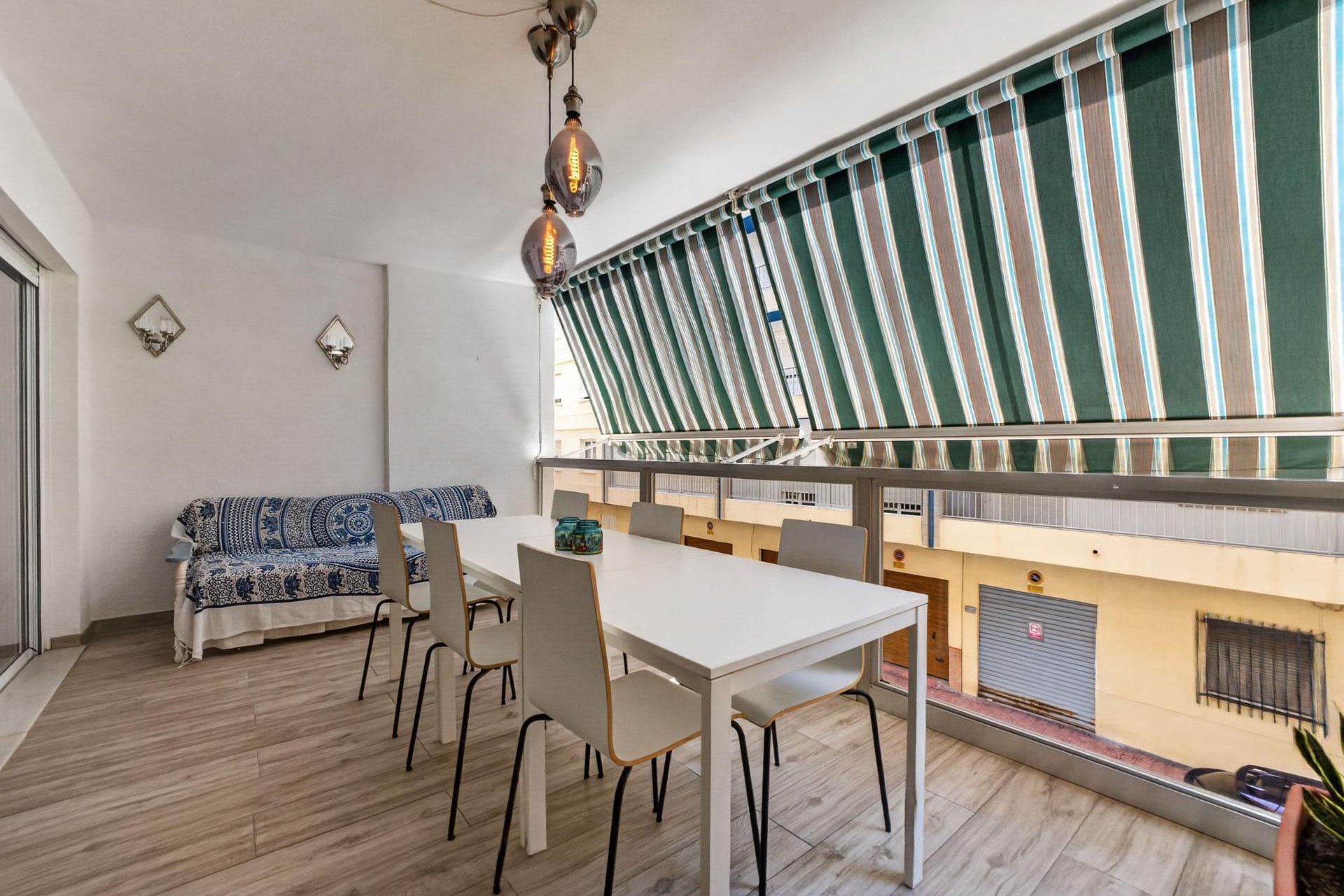 Resale - Apartment -
Torrevieja - Playa del Cura