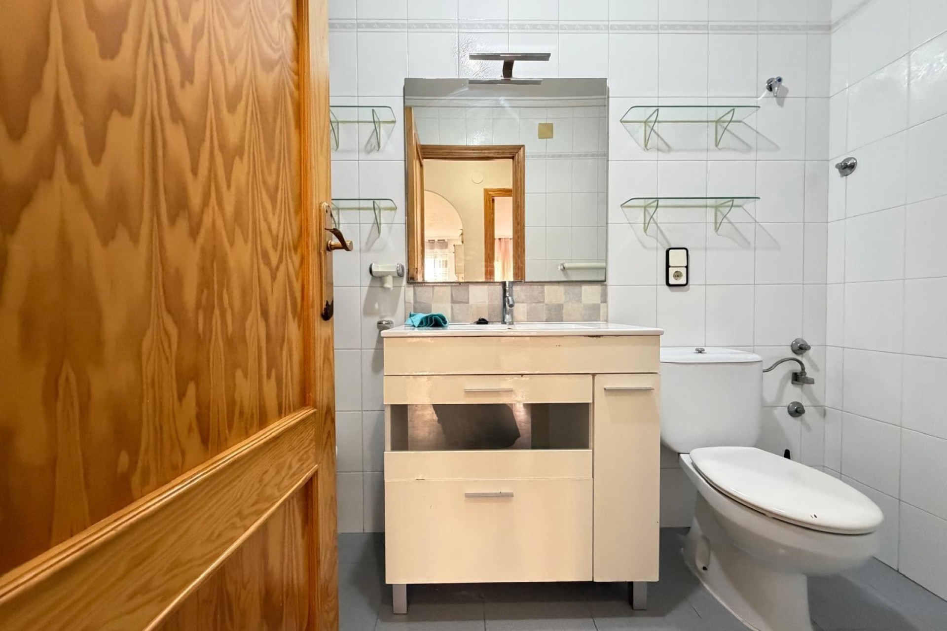 Resale - Apartment -
Torrevieja - Playa del Cura