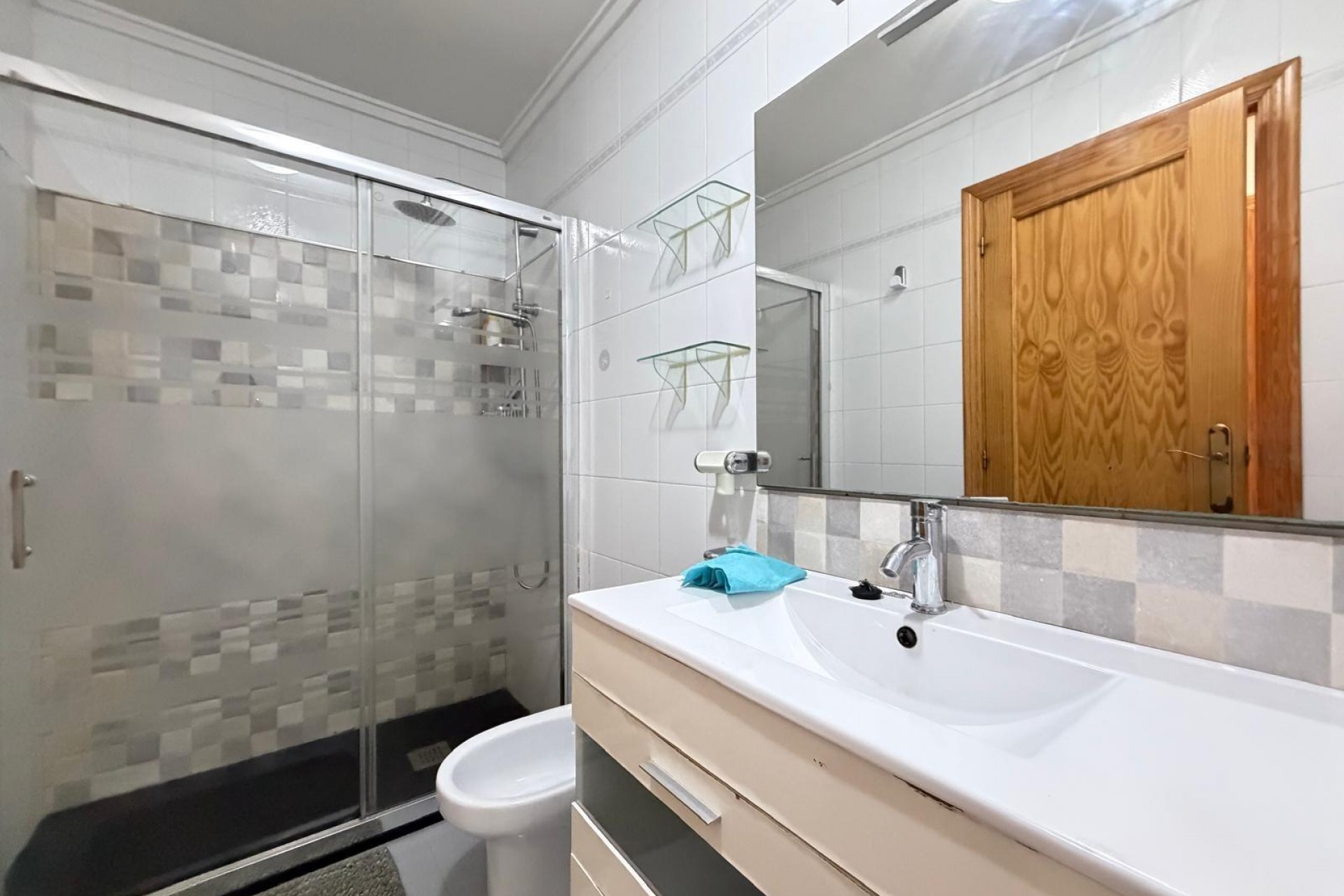 Resale - Apartment -
Torrevieja - Playa del Cura