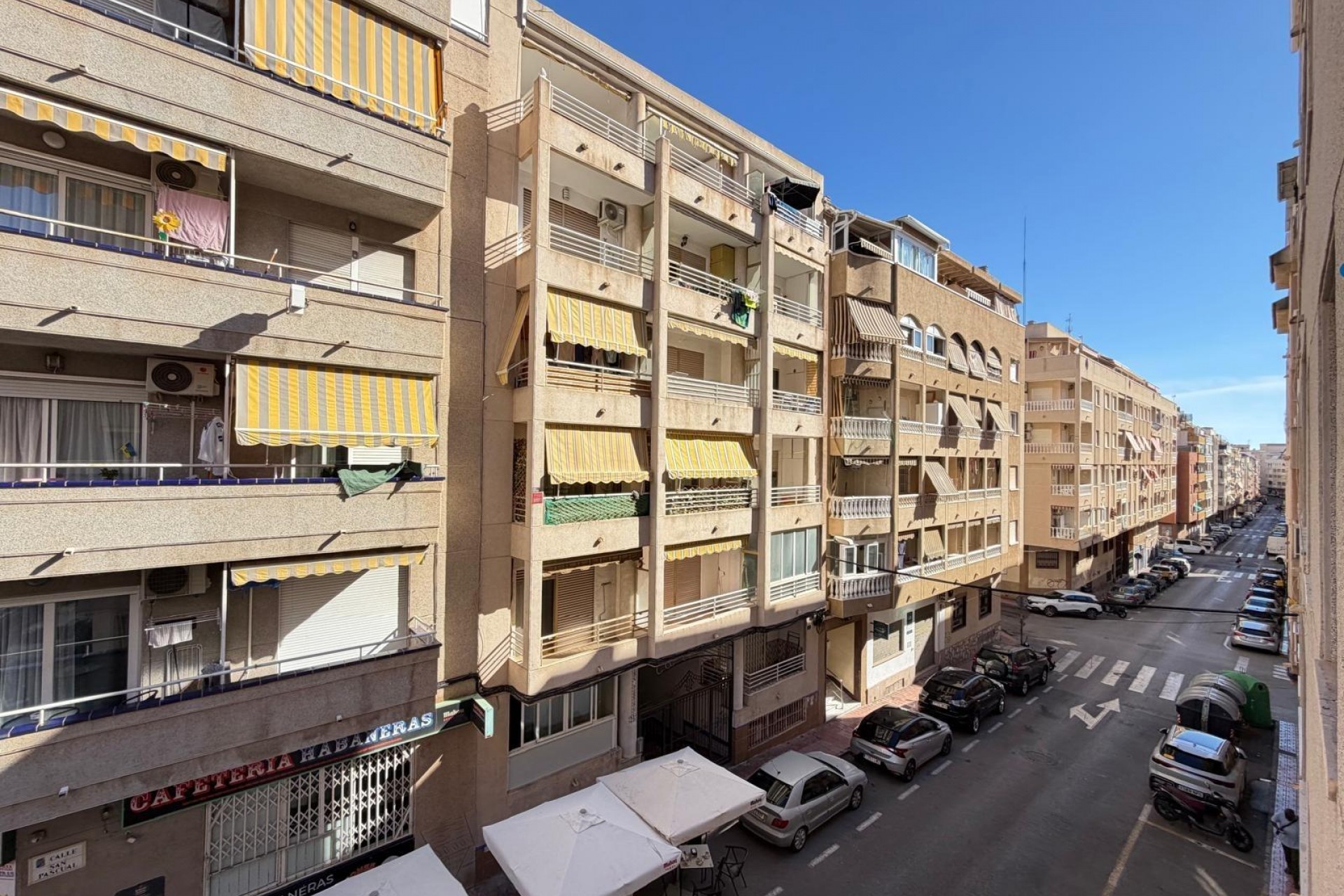 Resale - Apartment -
Torrevieja - Playa del Cura