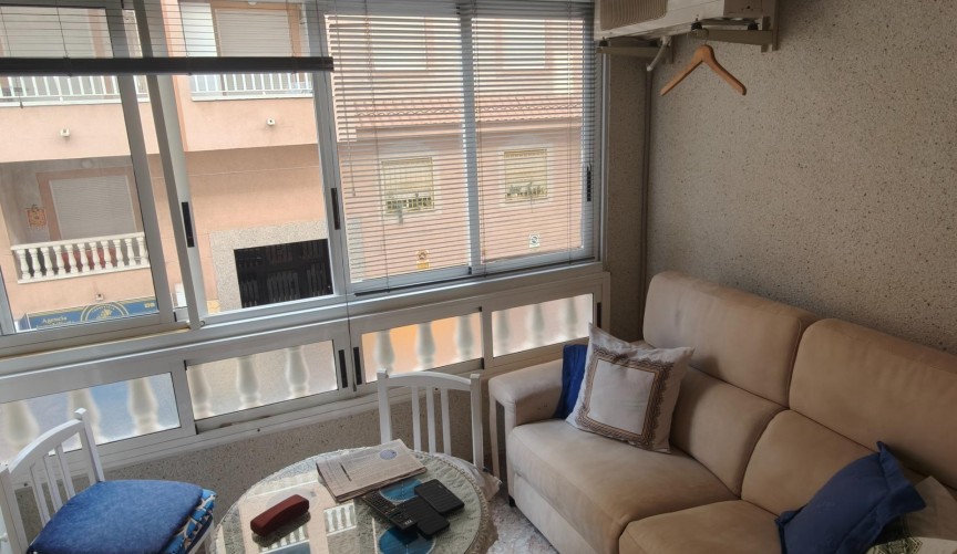 Resale - Apartment -
Torrevieja - Playa del Cura