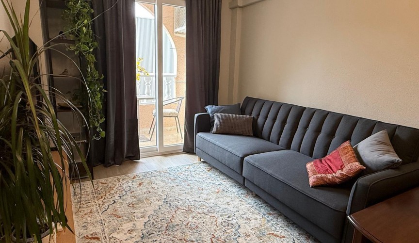 Resale - Apartment -
Torrevieja - Playa del Cura