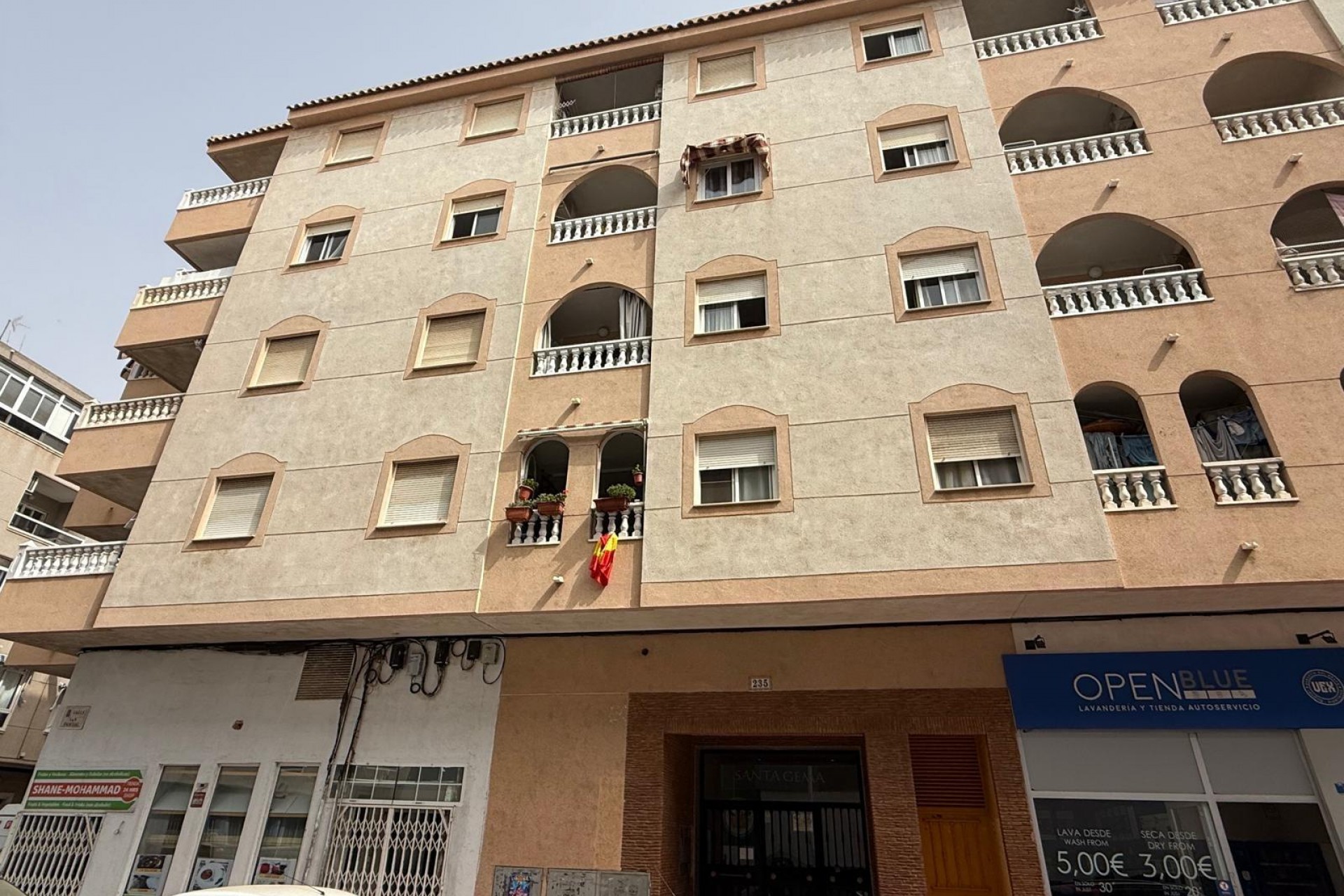 Resale - Apartment -
Torrevieja - Playa del Cura