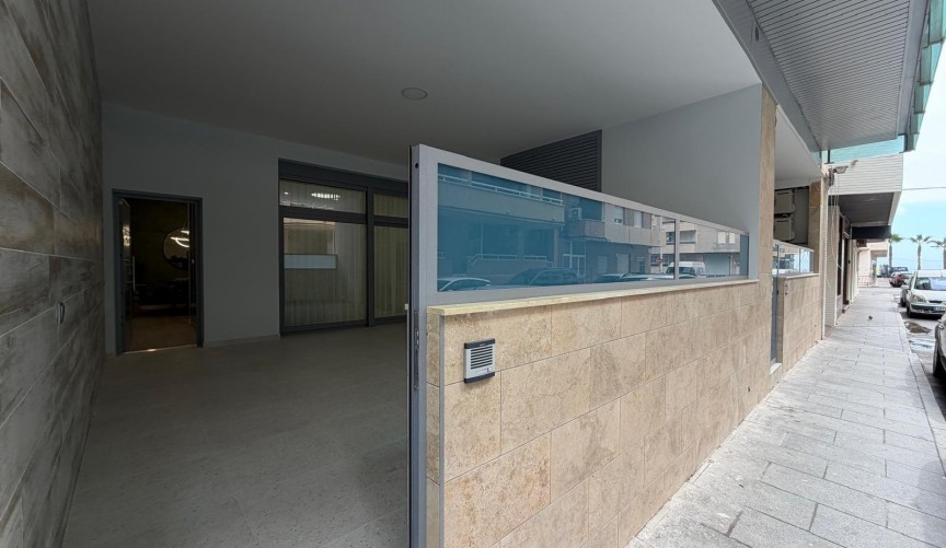 Resale - Apartment -
Torrevieja - Playa del Cura