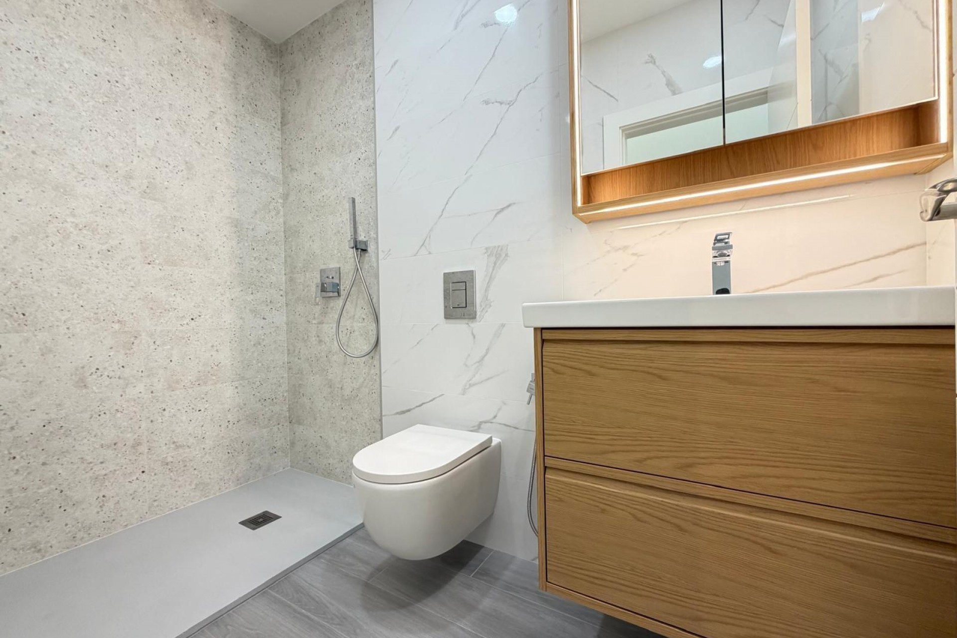 Resale - Apartment -
Torrevieja - Playa del Cura