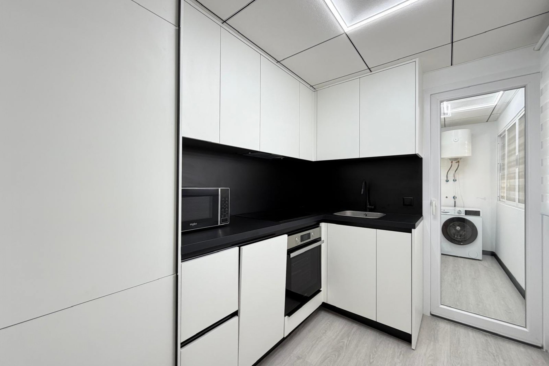 Resale - Apartment -
Torrevieja - Playa del Cura