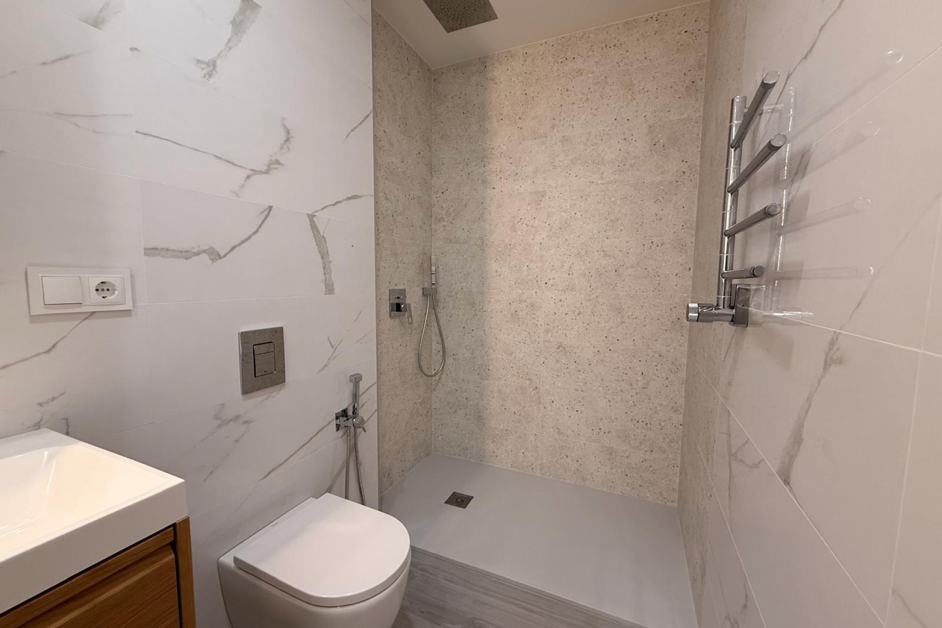 Resale - Apartment -
Torrevieja - Playa del Cura