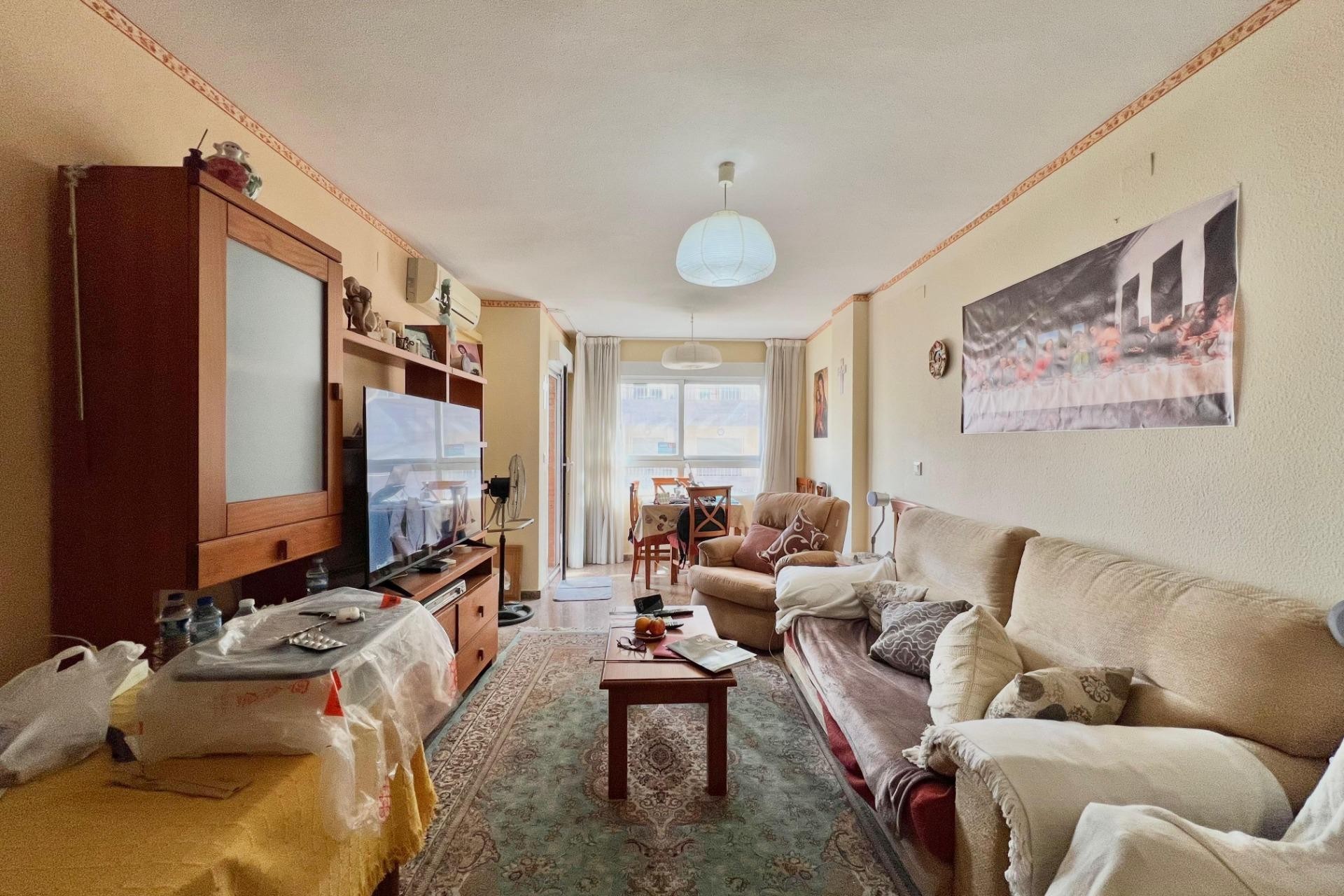 Resale - Apartment -
Torrevieja - Puerto Deportivo