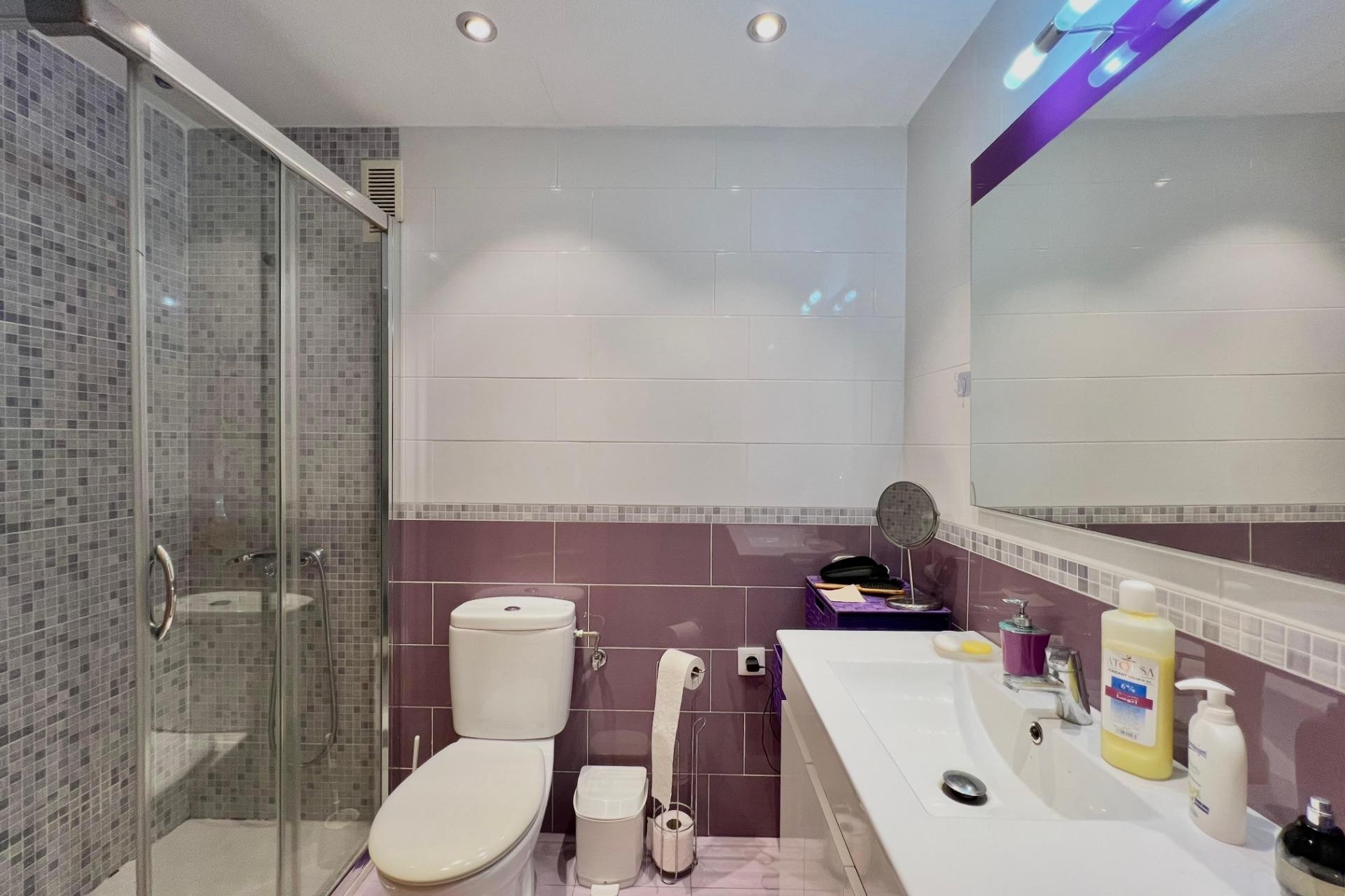 Resale - Apartment -
Torrevieja - Puerto Deportivo